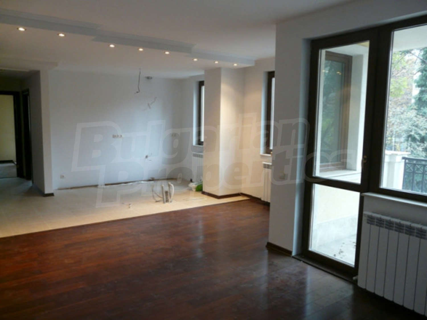 Gallery Picture 48