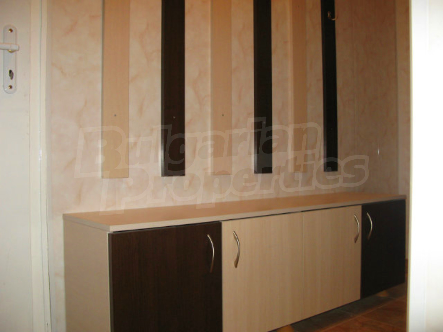 Gallery Picture 12