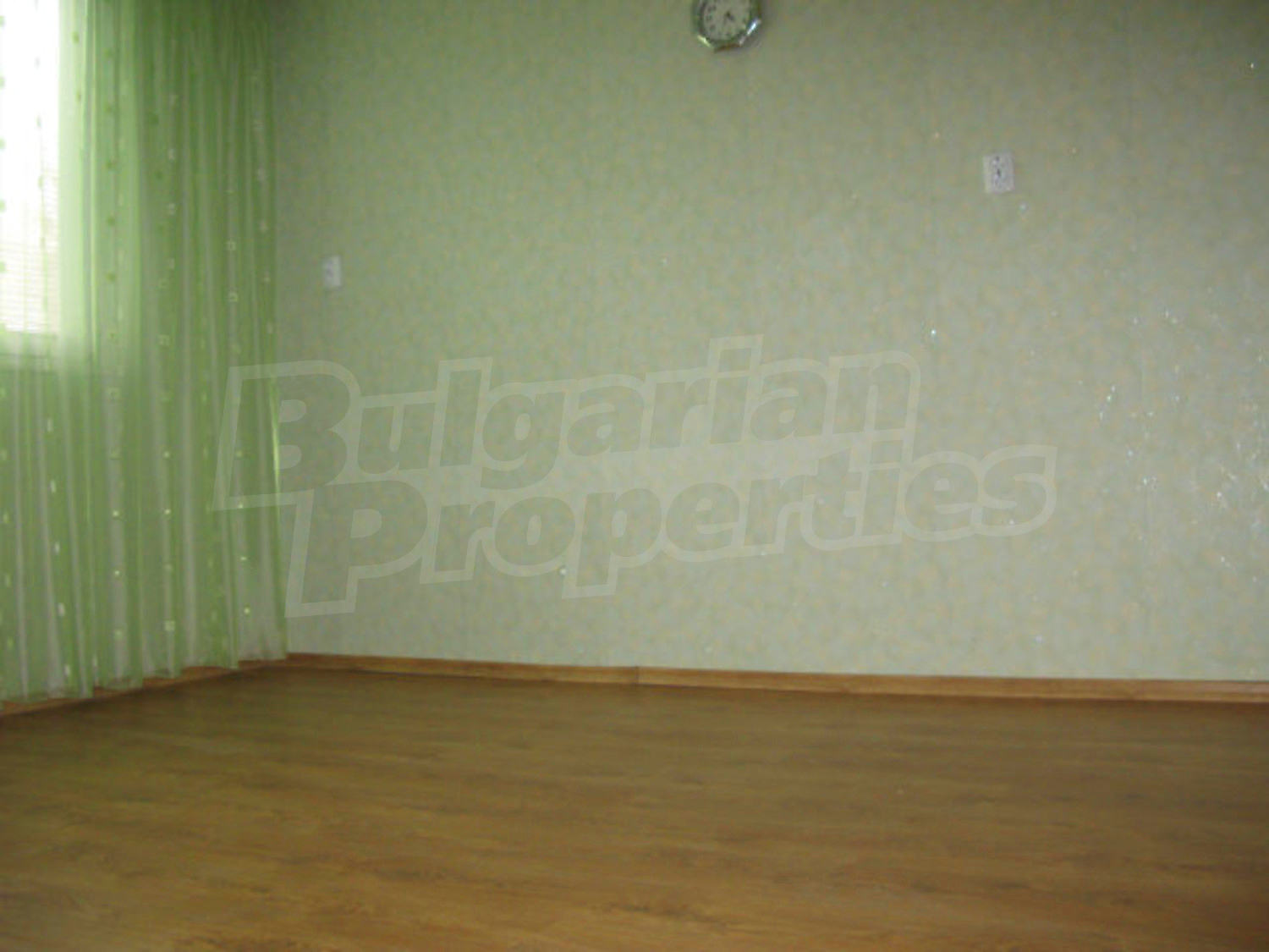 Gallery Picture 5