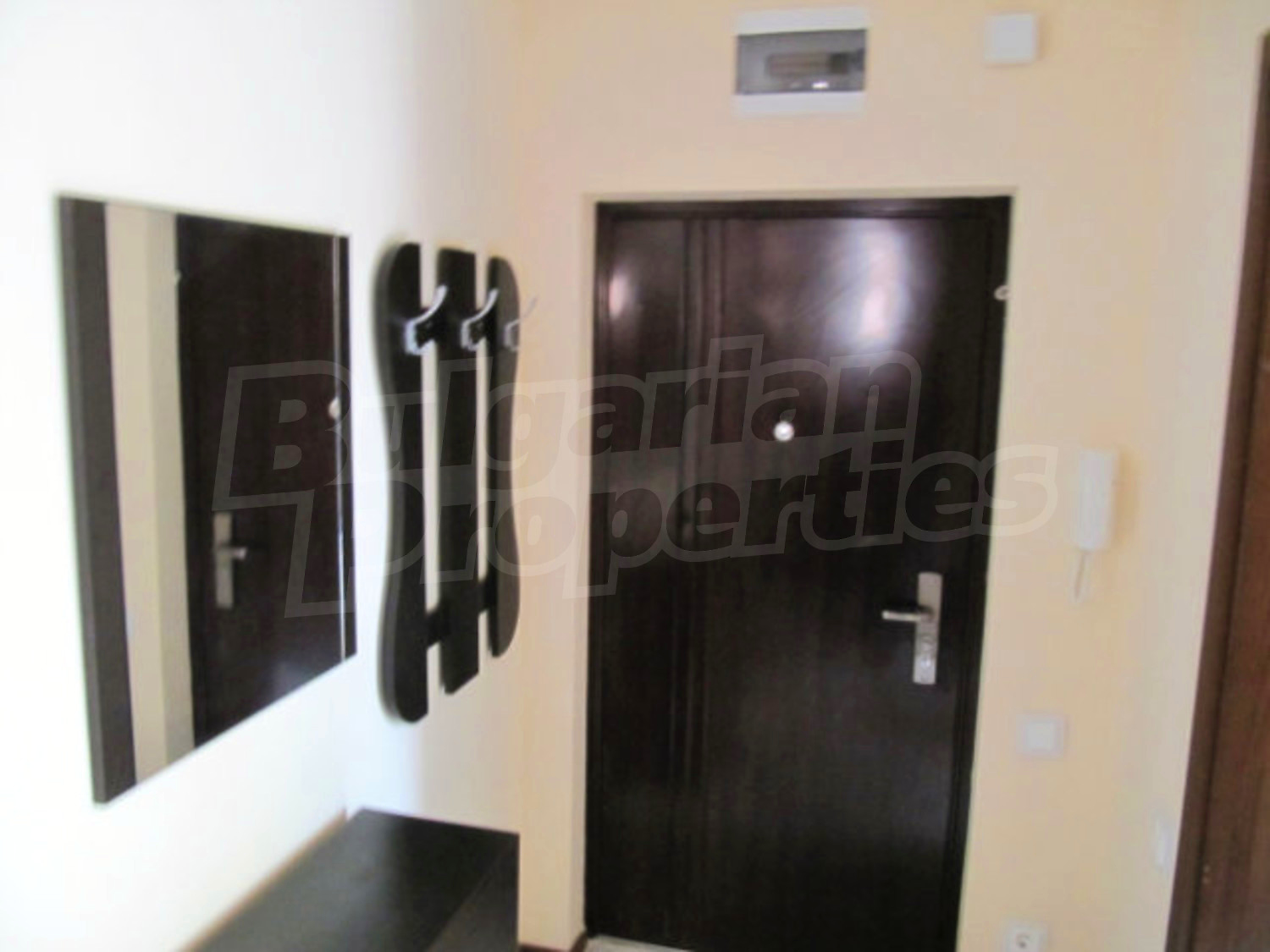 Gallery Picture 4