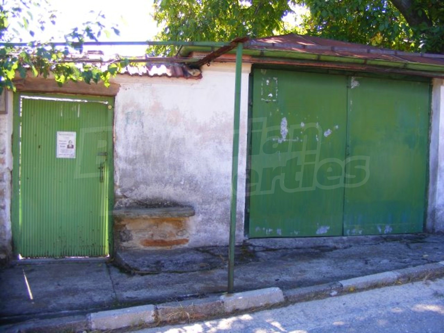 Gallery Picture 42