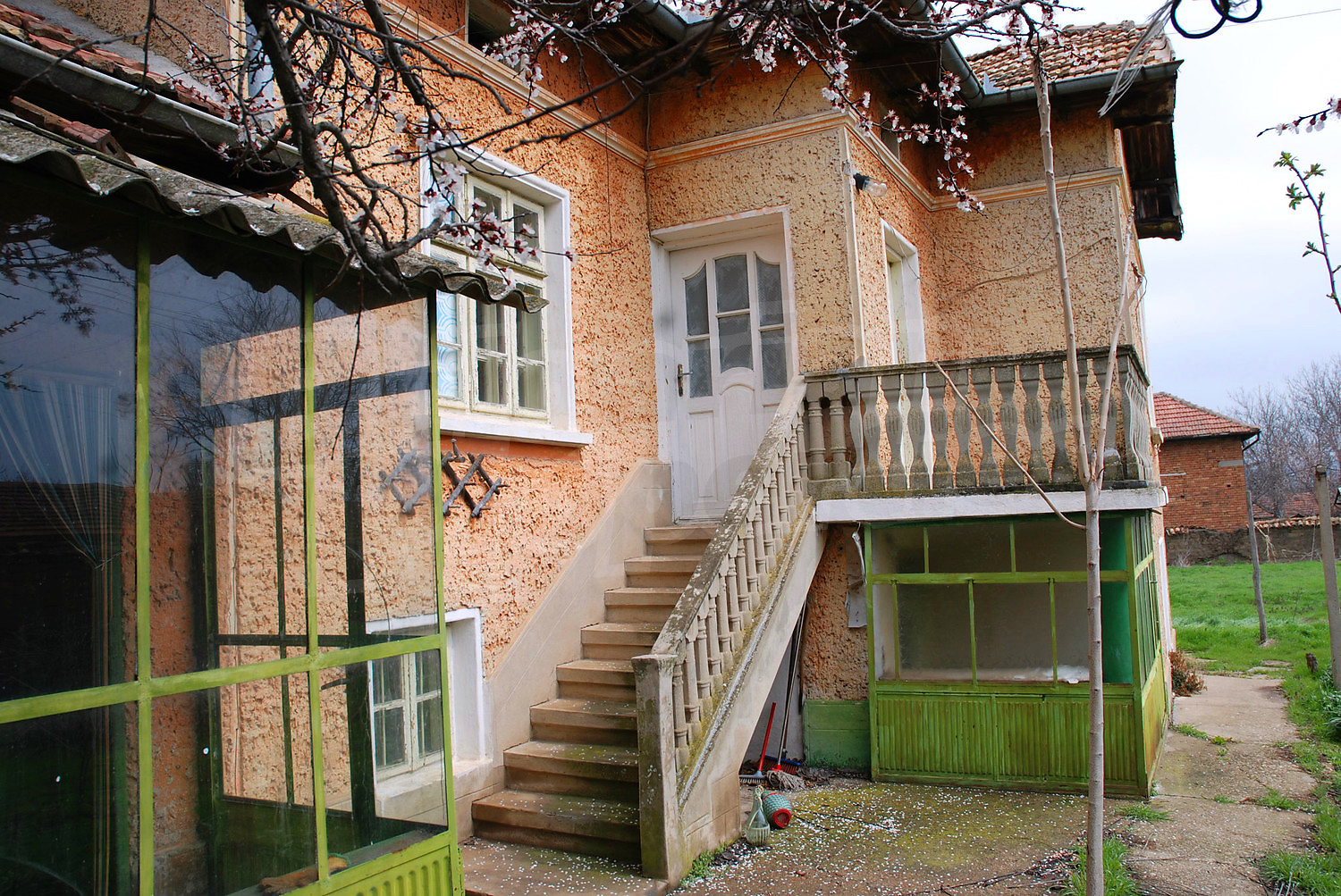 Gallery Picture 4