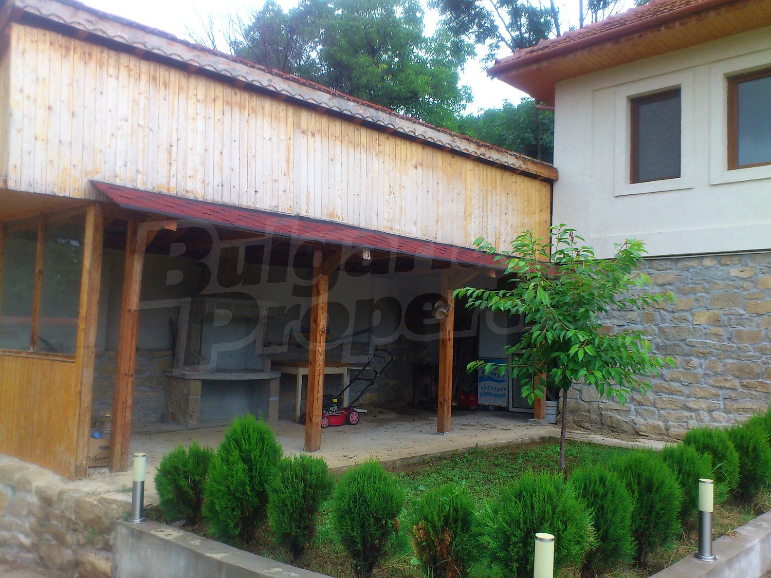 Gallery Picture 37