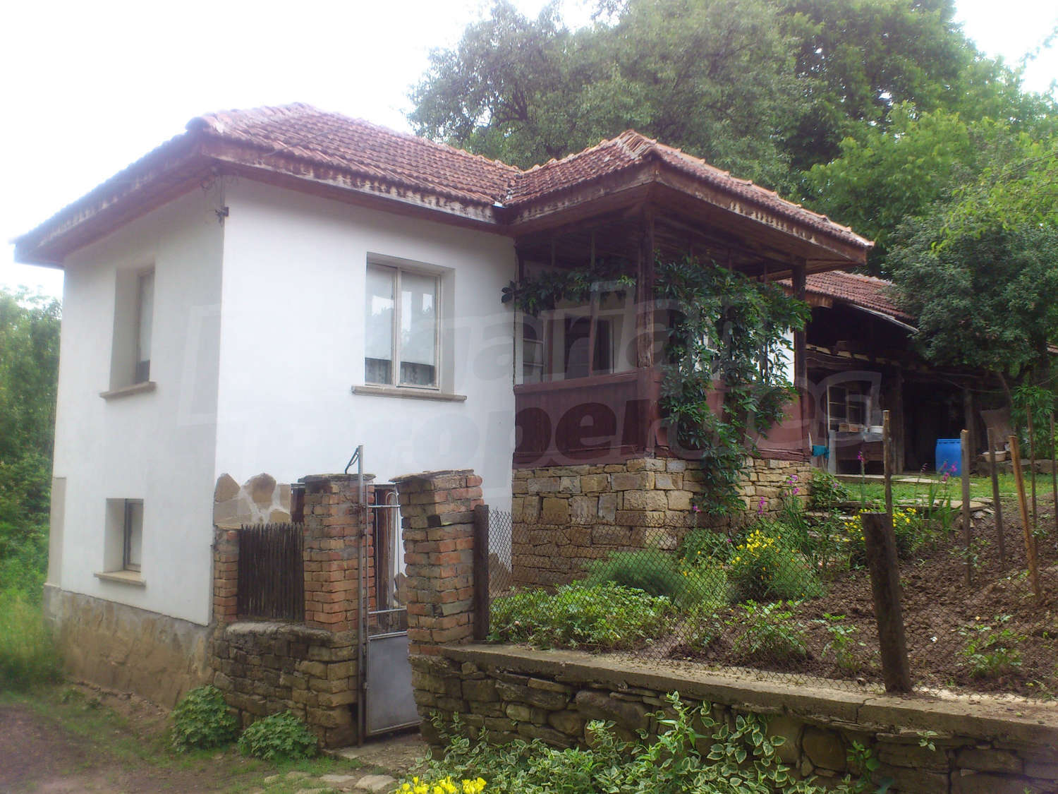 House for sale near Gabrovo, Bulgaria. Little House in the mountains