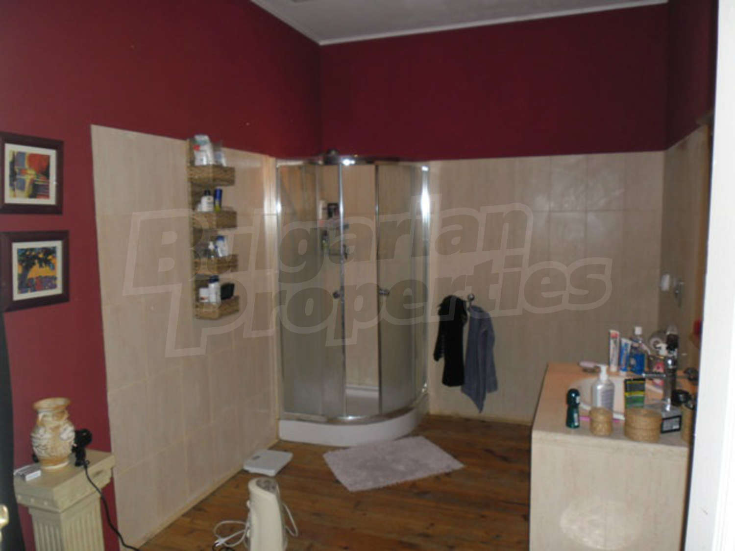 Gallery Picture 15