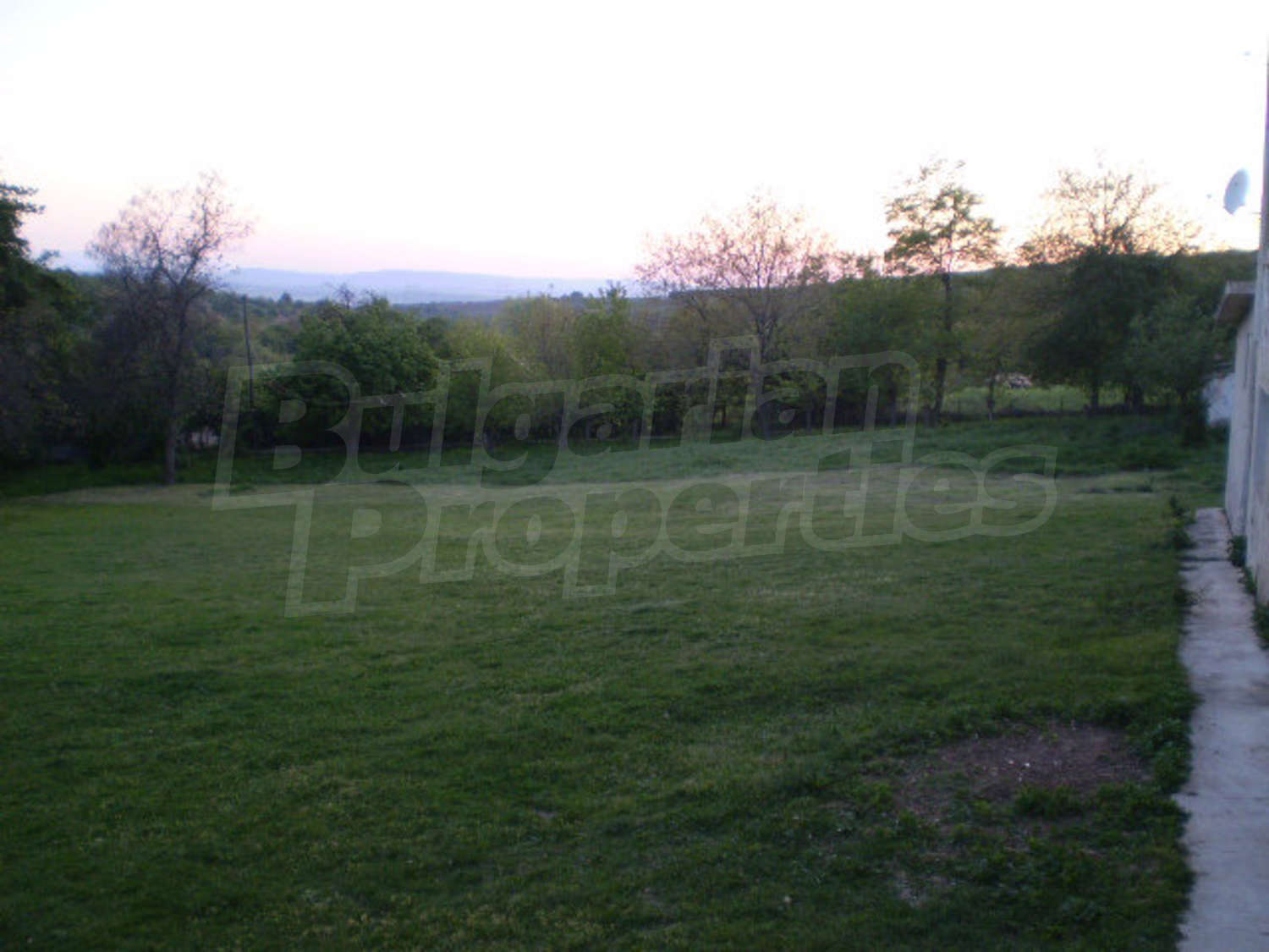 Gallery Picture 33