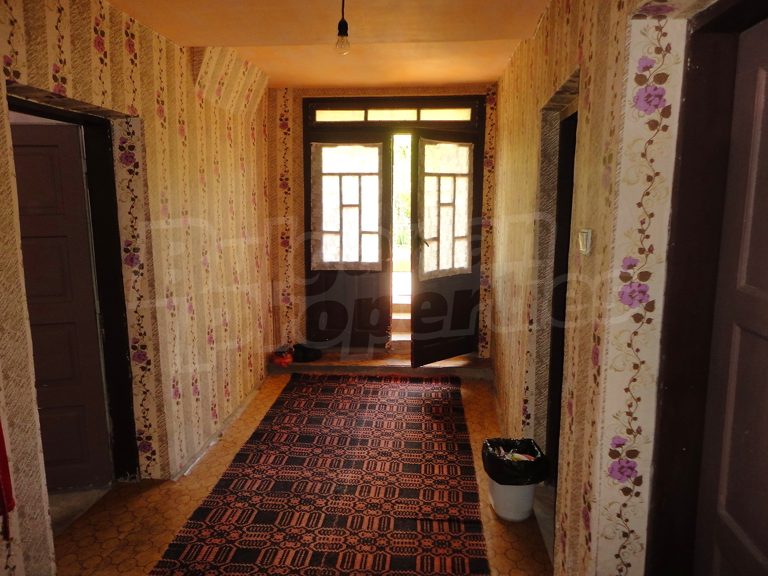 Gallery Picture 9