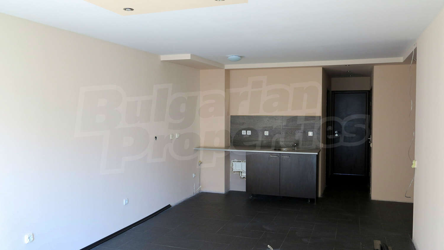 Gallery Picture 4