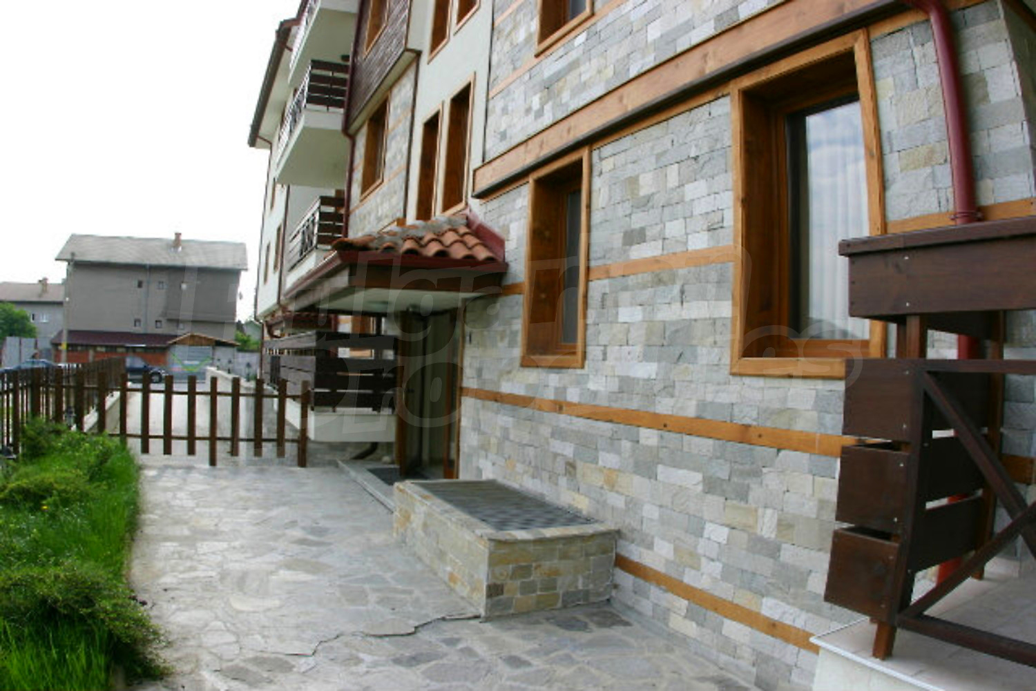 Gallery Picture 14