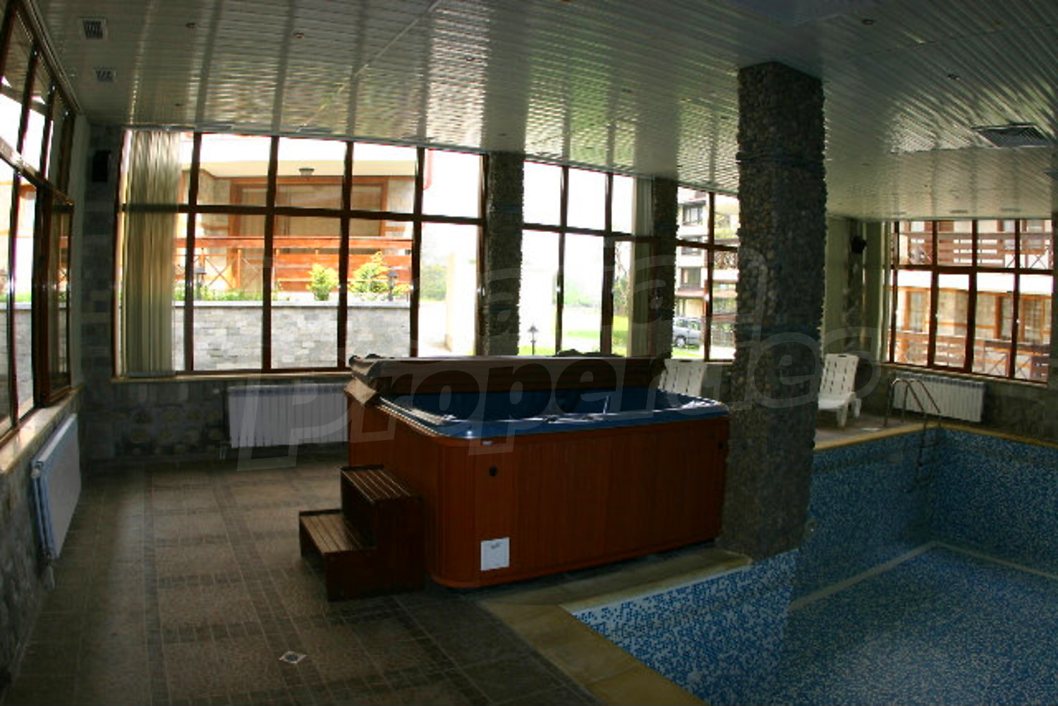 Gallery Picture 19