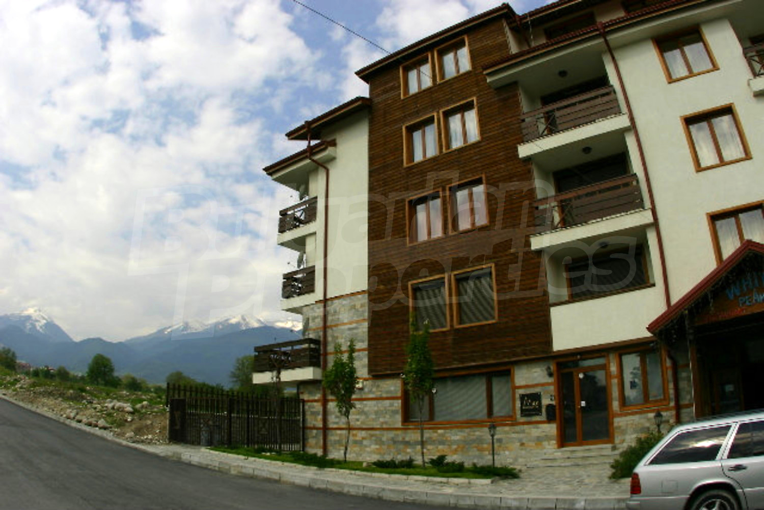 Gallery Picture 26