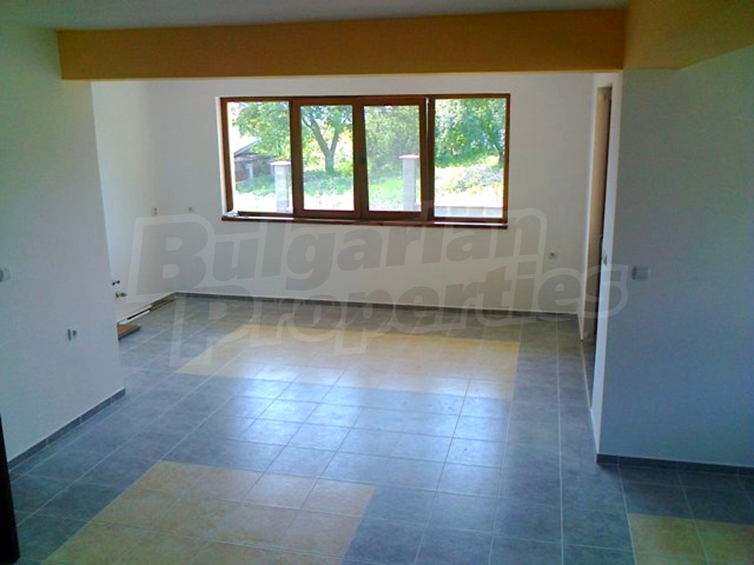 Gallery Picture 6