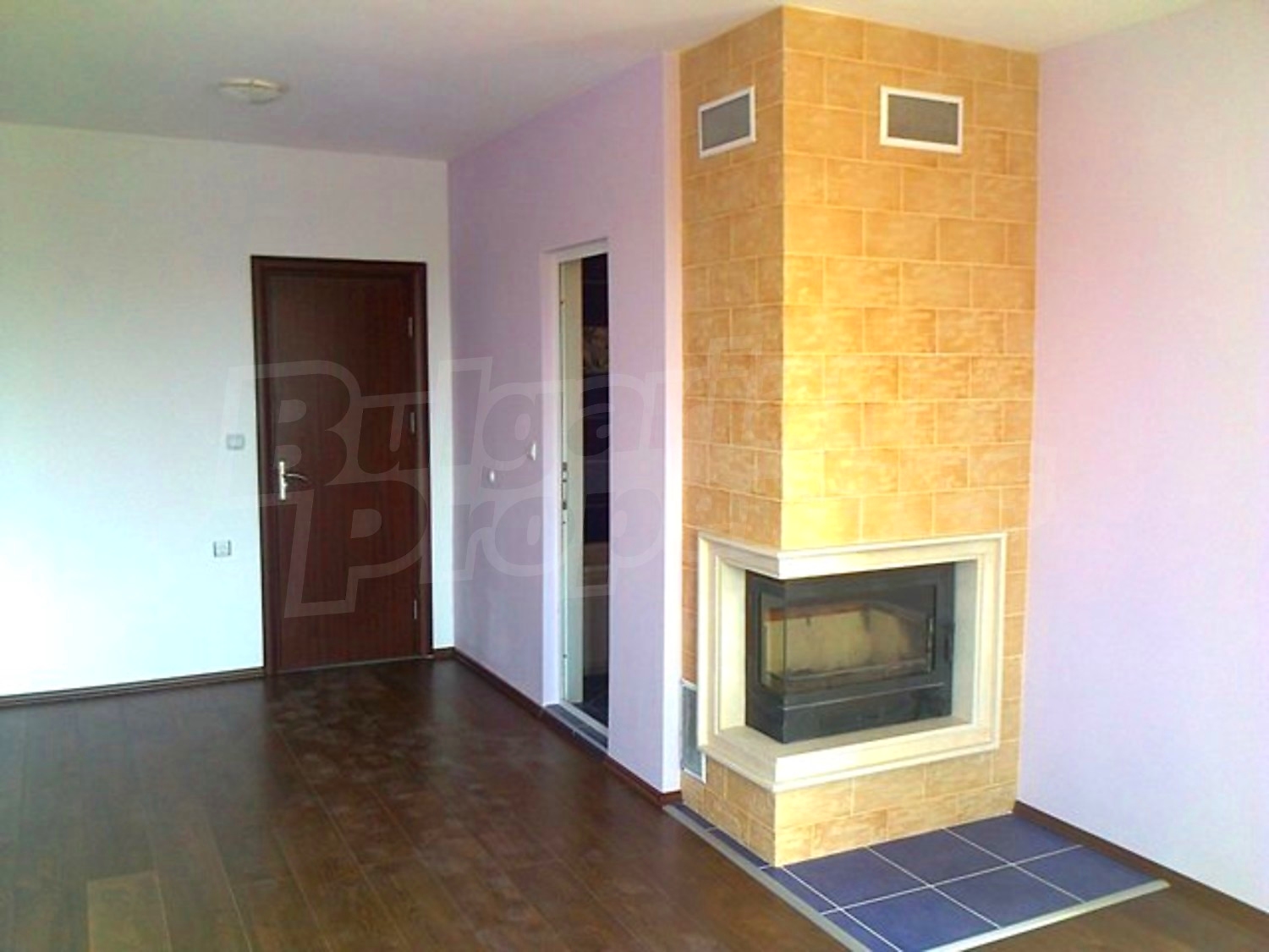 Gallery Picture 9