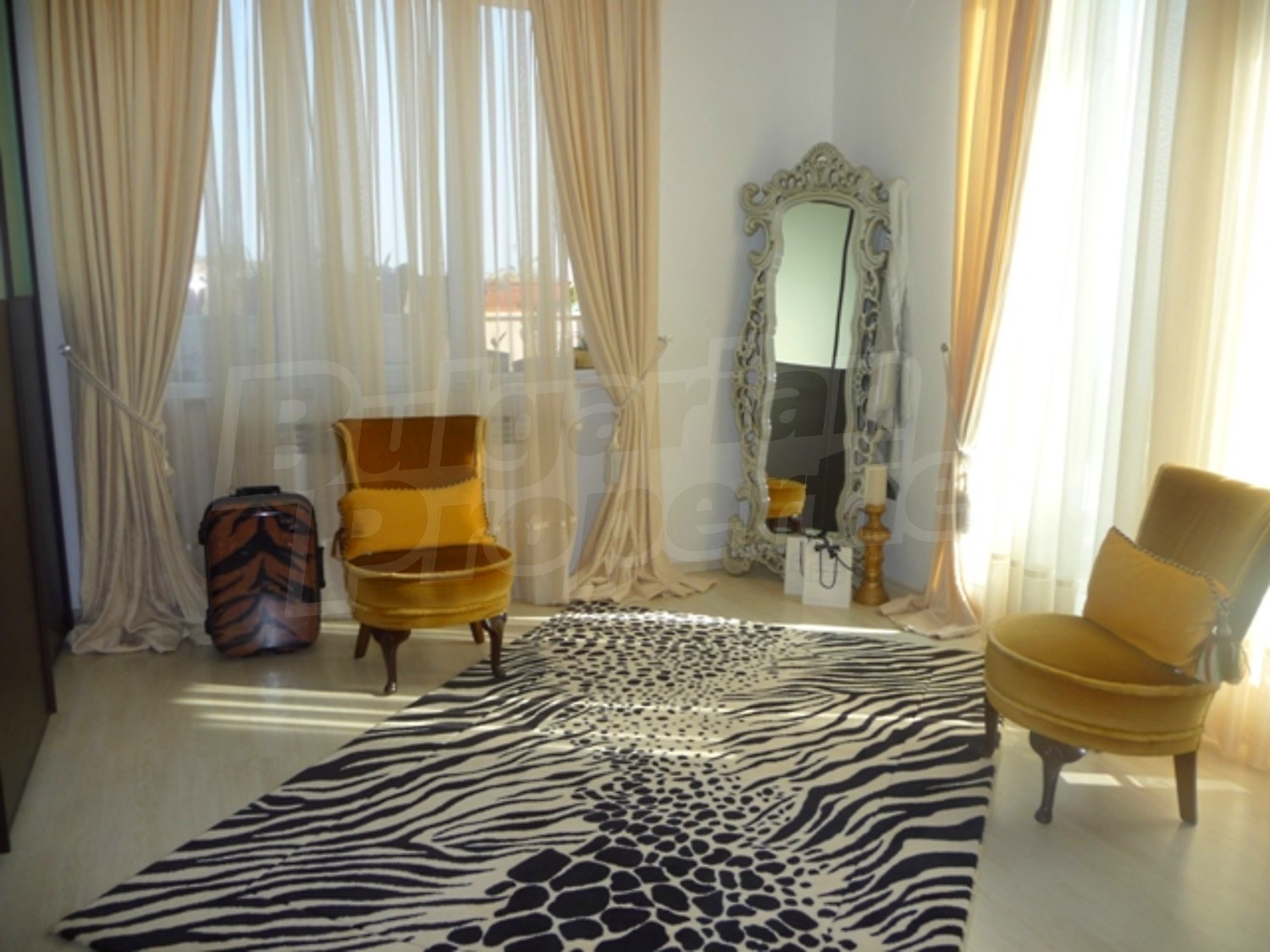 Gallery Picture 25