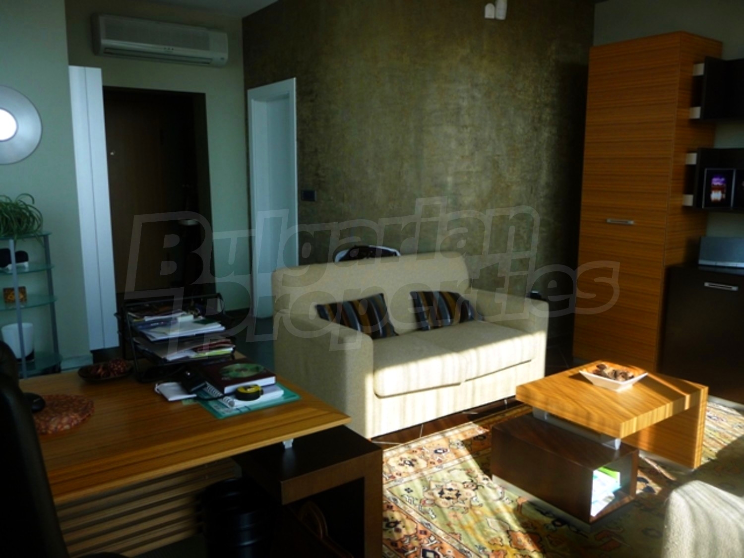 Gallery Picture 4