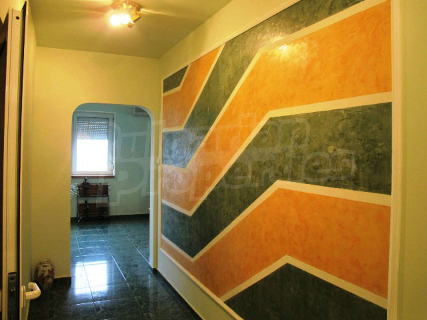 Gallery Picture 23
