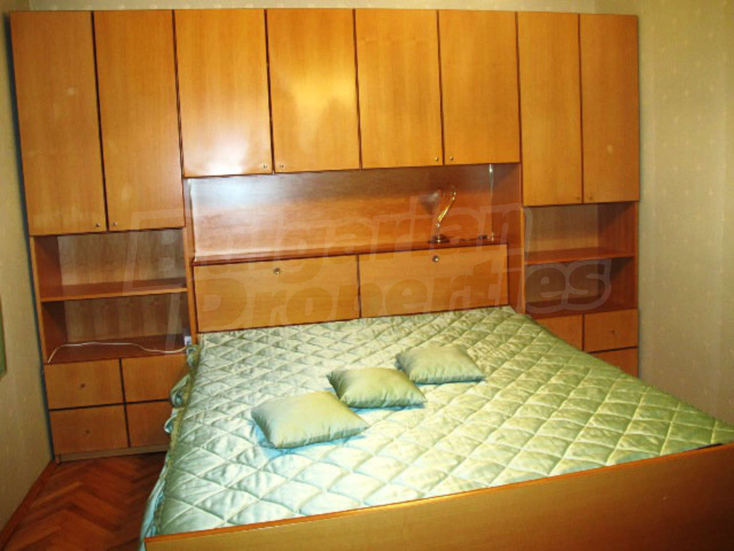 Gallery Picture 14