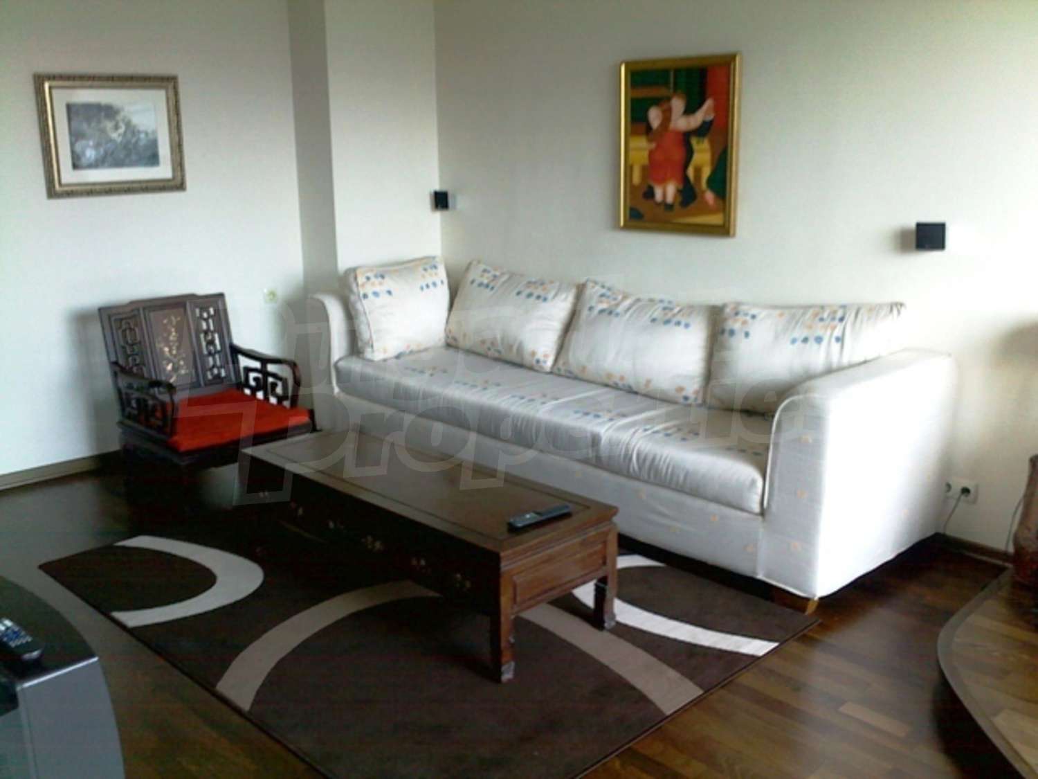 Gallery Picture 2