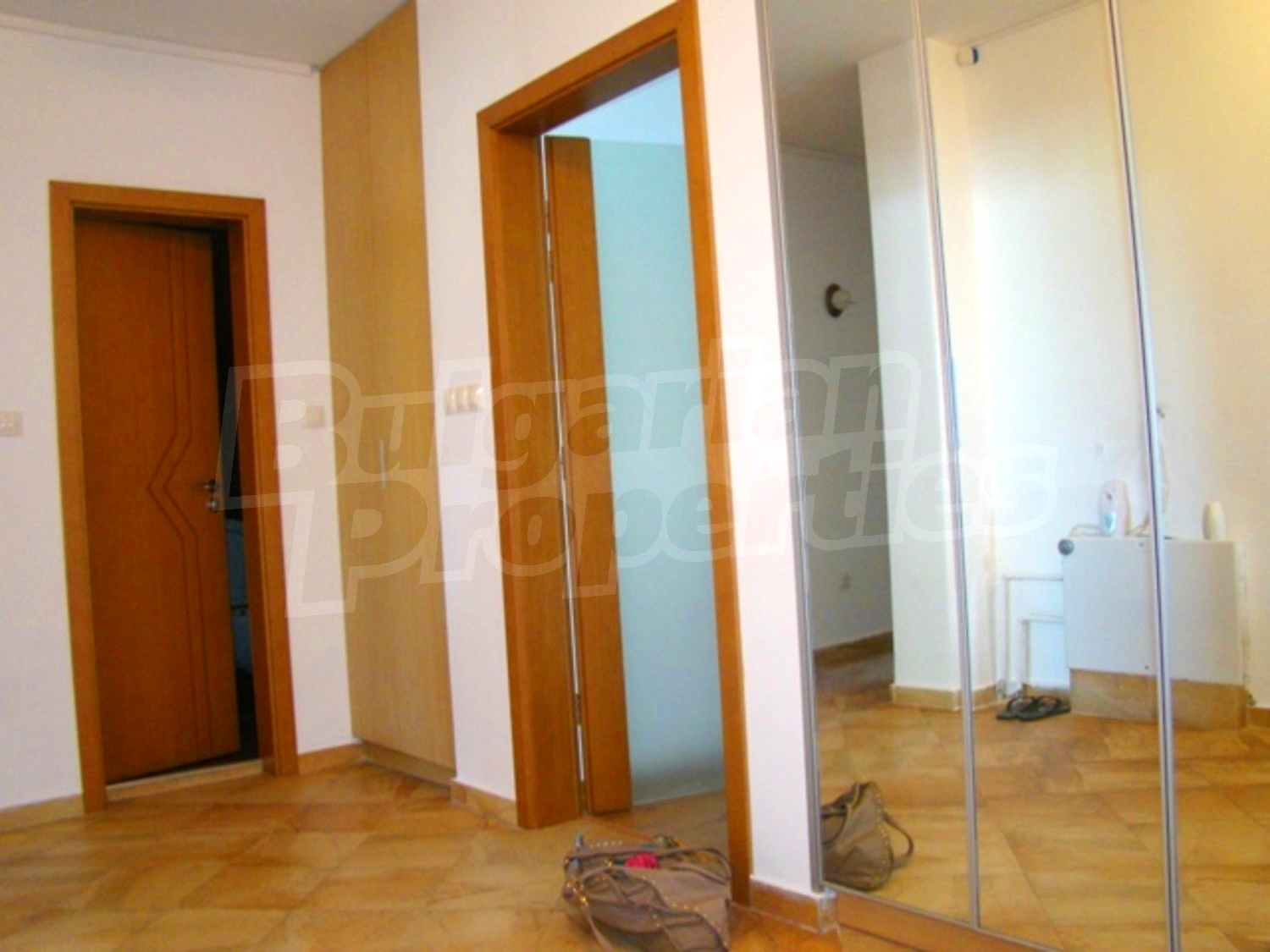 Gallery Picture 19