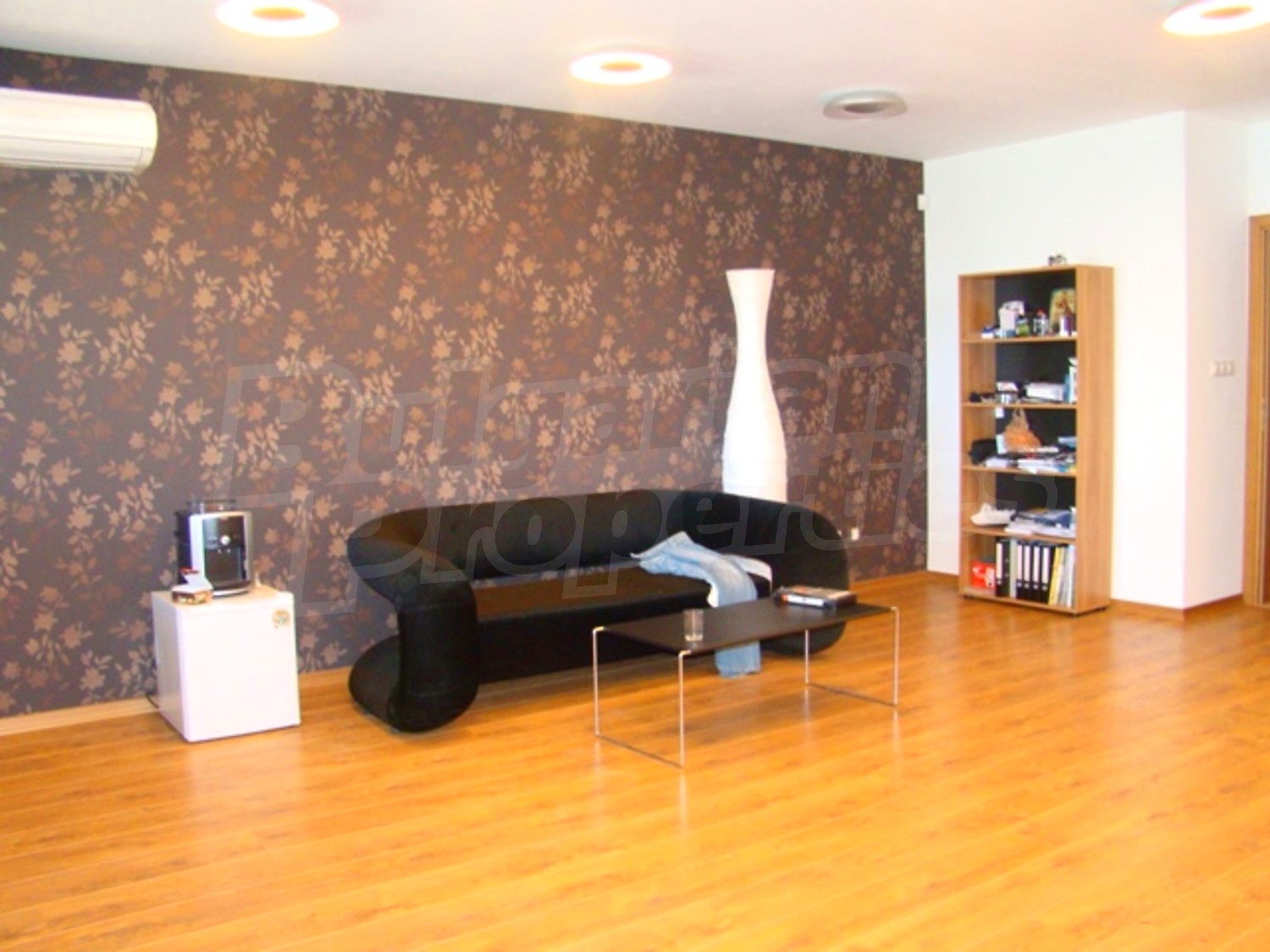 Gallery Picture 8
