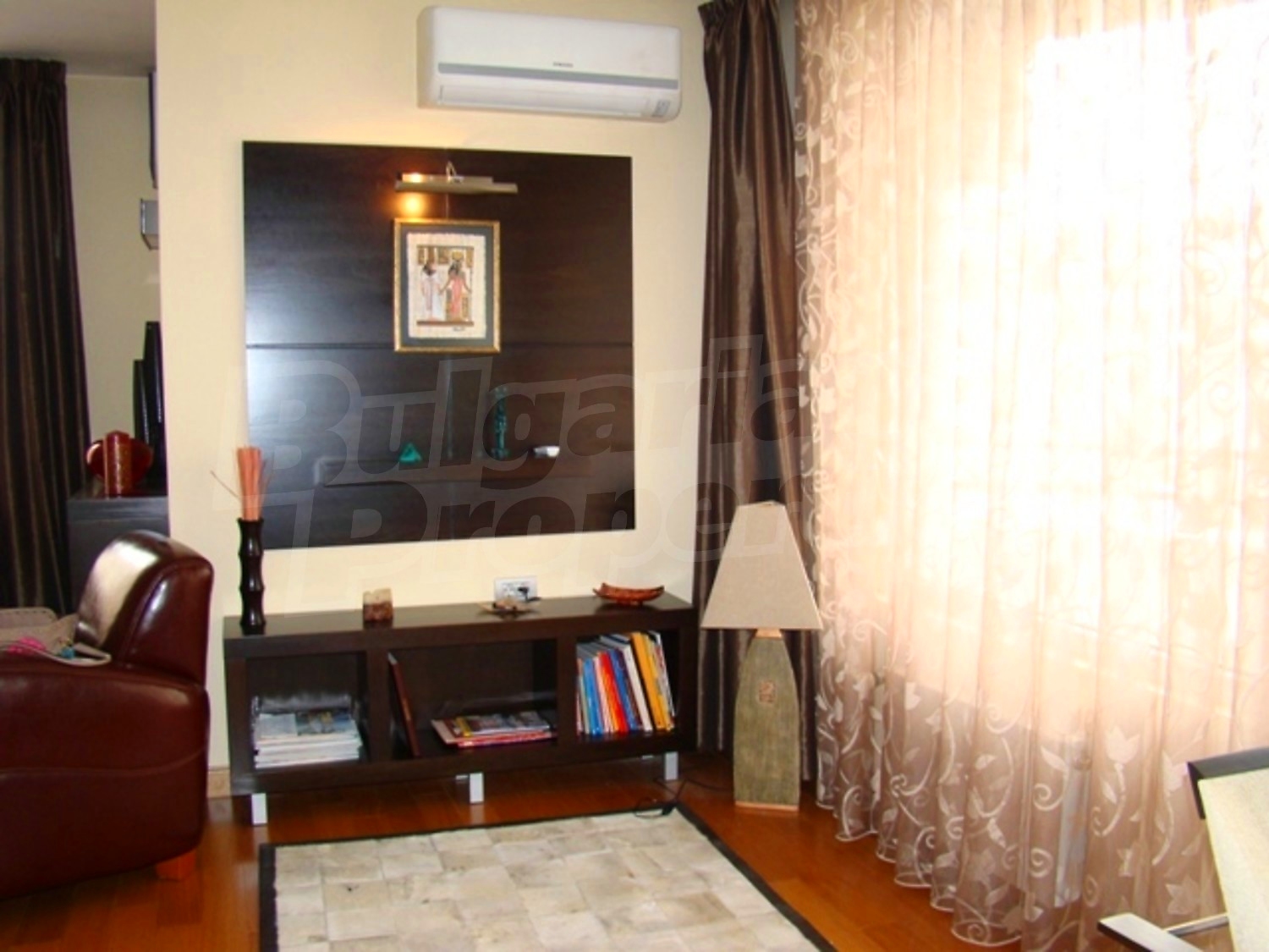 Gallery Picture 7