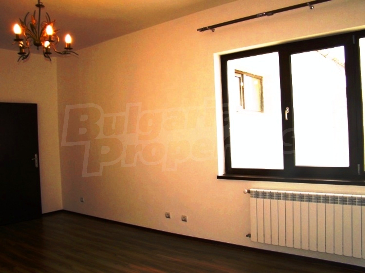 Gallery Picture 15