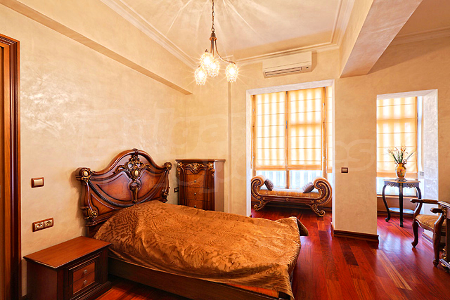 Gallery Picture 3
