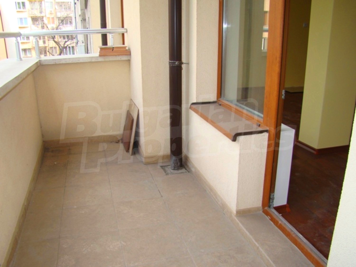 Gallery Picture 25