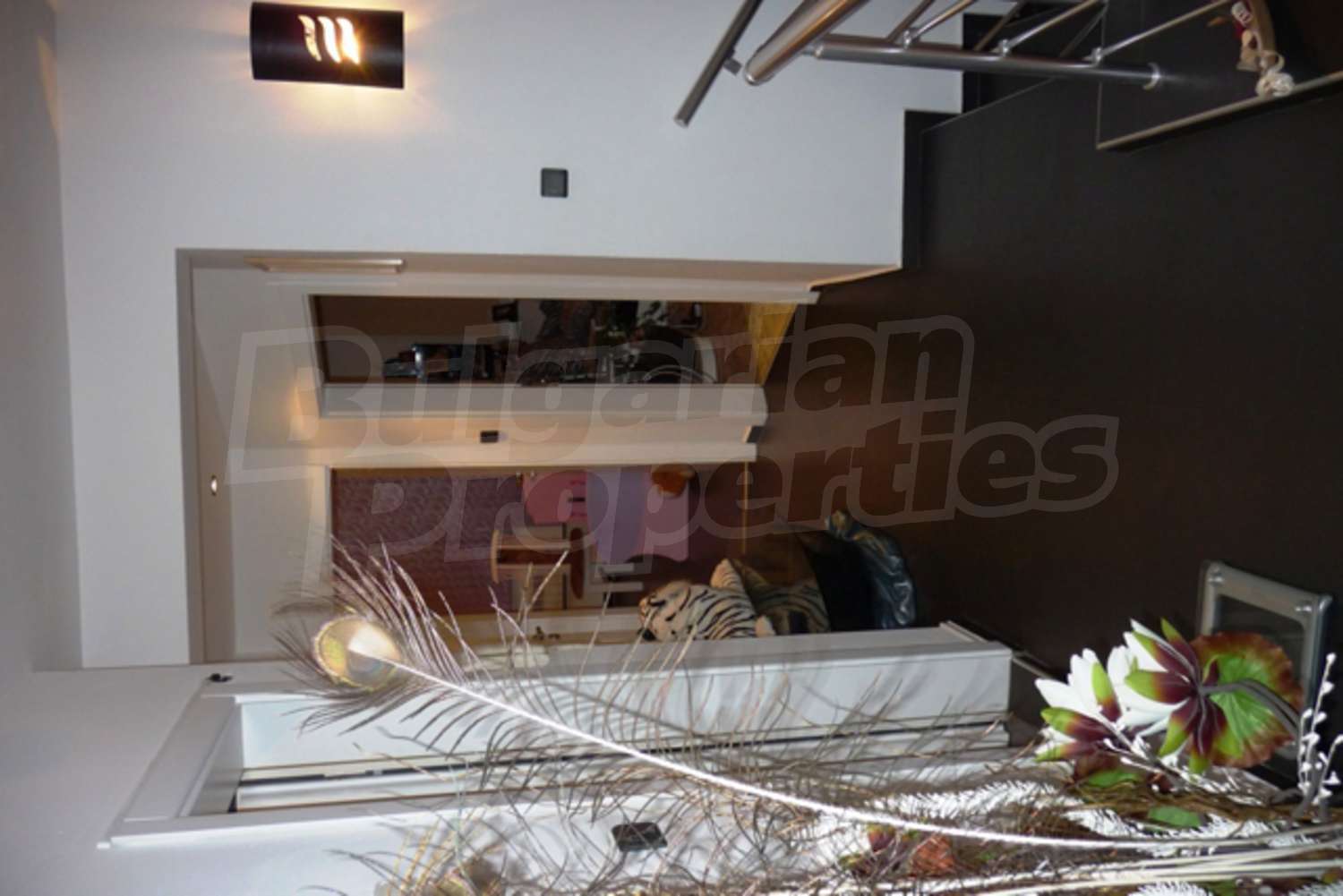 Gallery Picture 19