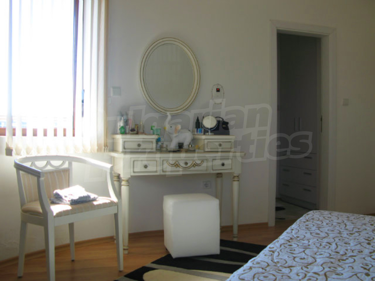 Gallery Picture 22