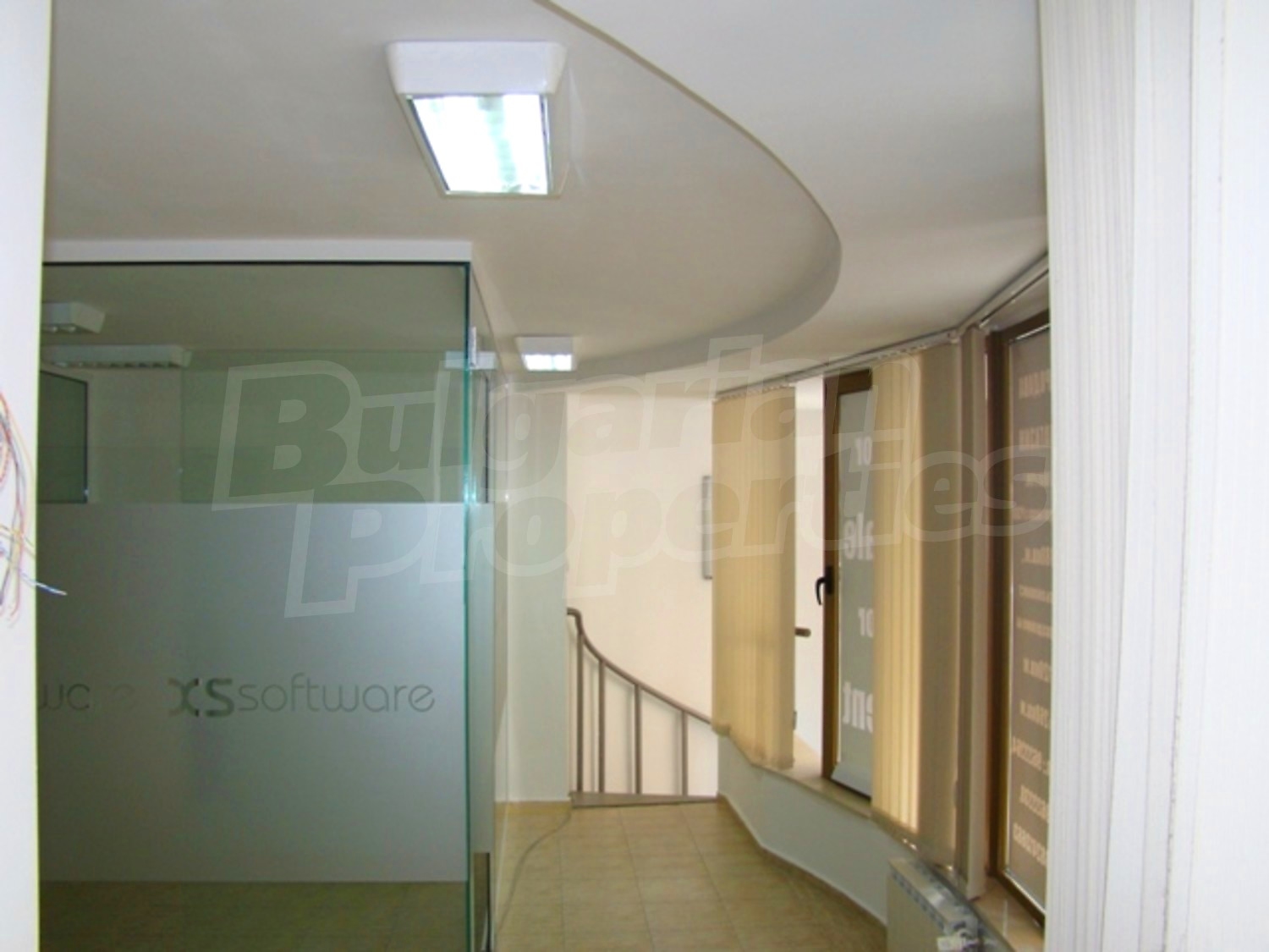 Gallery Picture 13