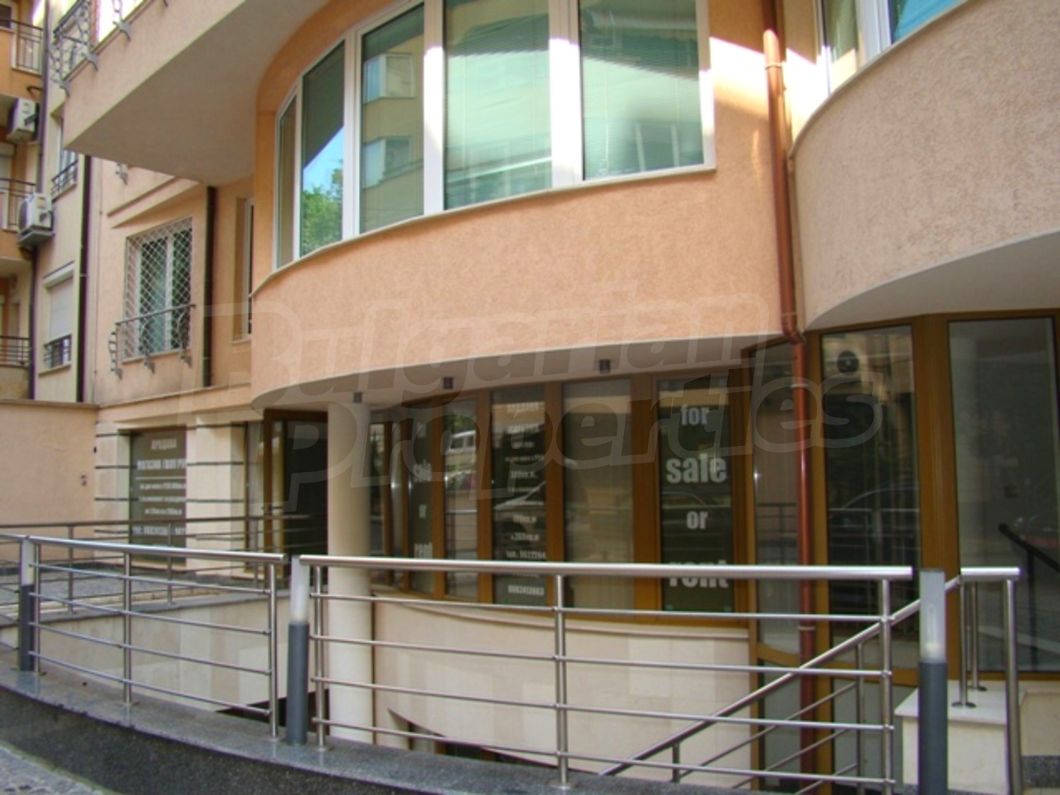 Gallery Picture 3