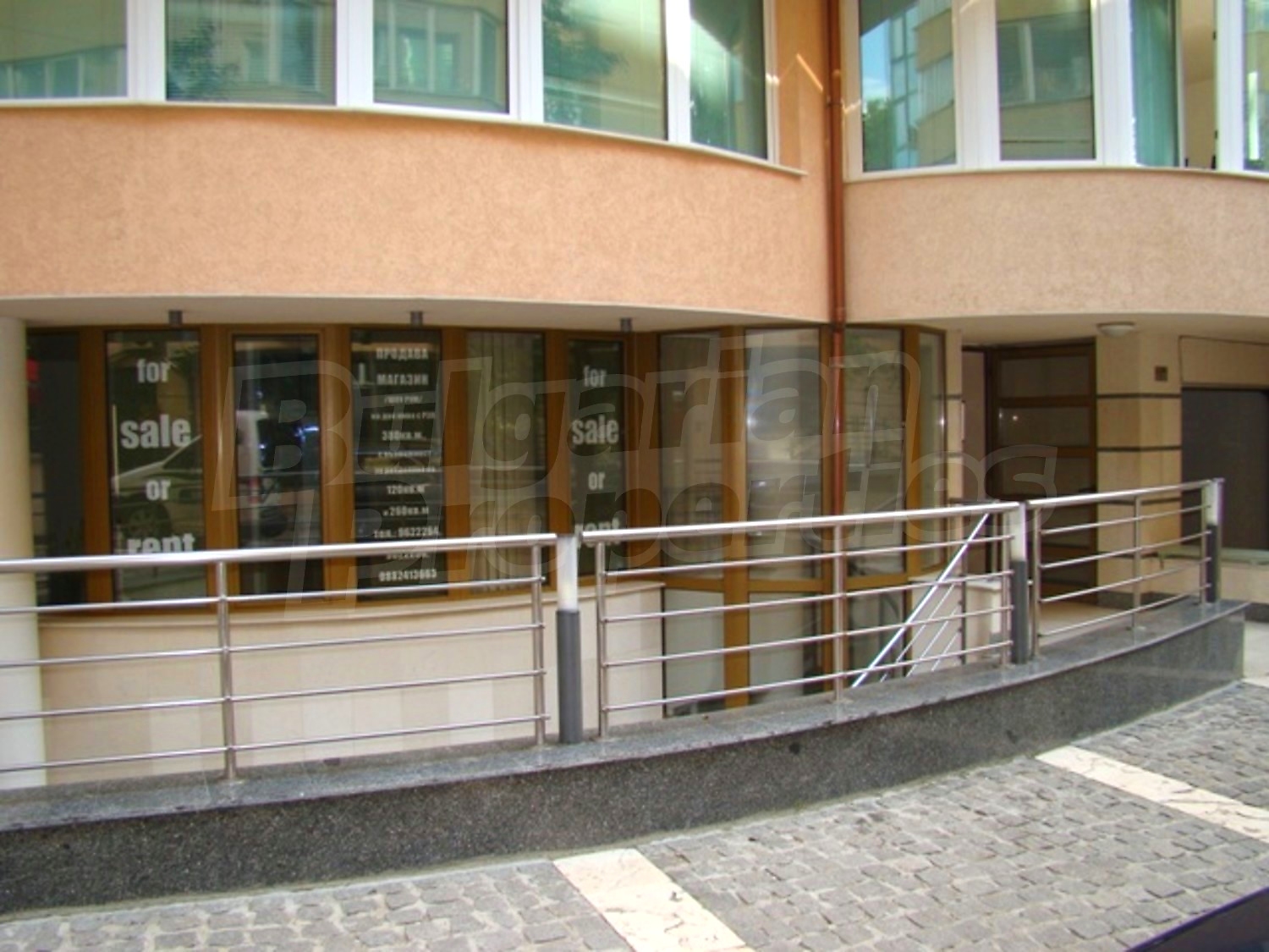 Gallery Picture 5