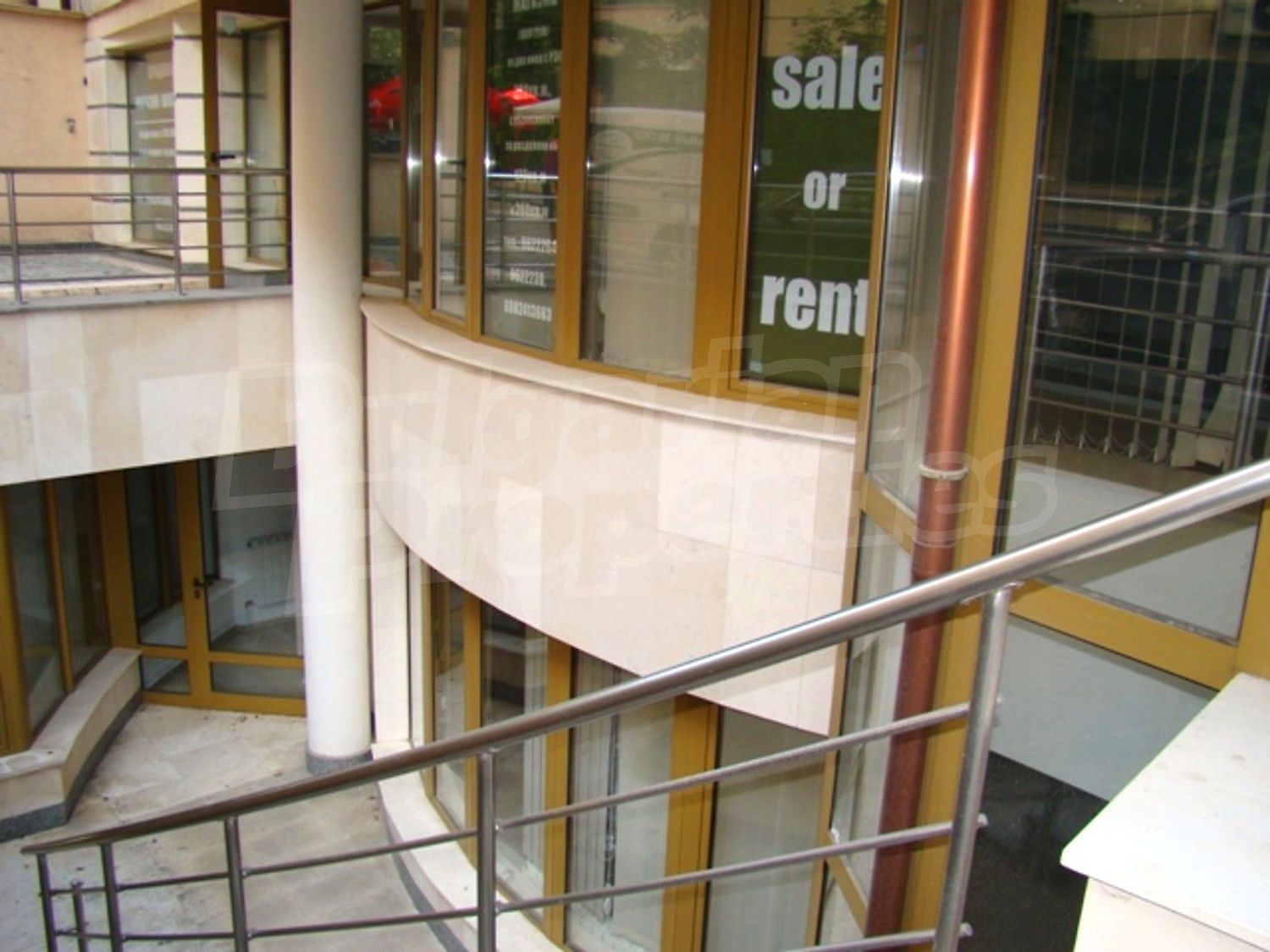 Gallery Picture 7
