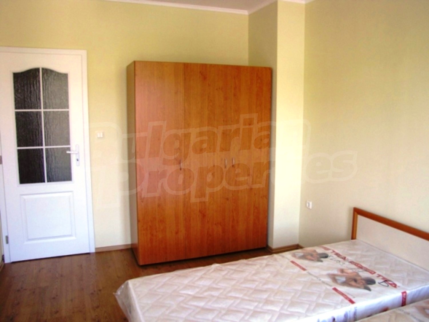 Gallery Picture 10