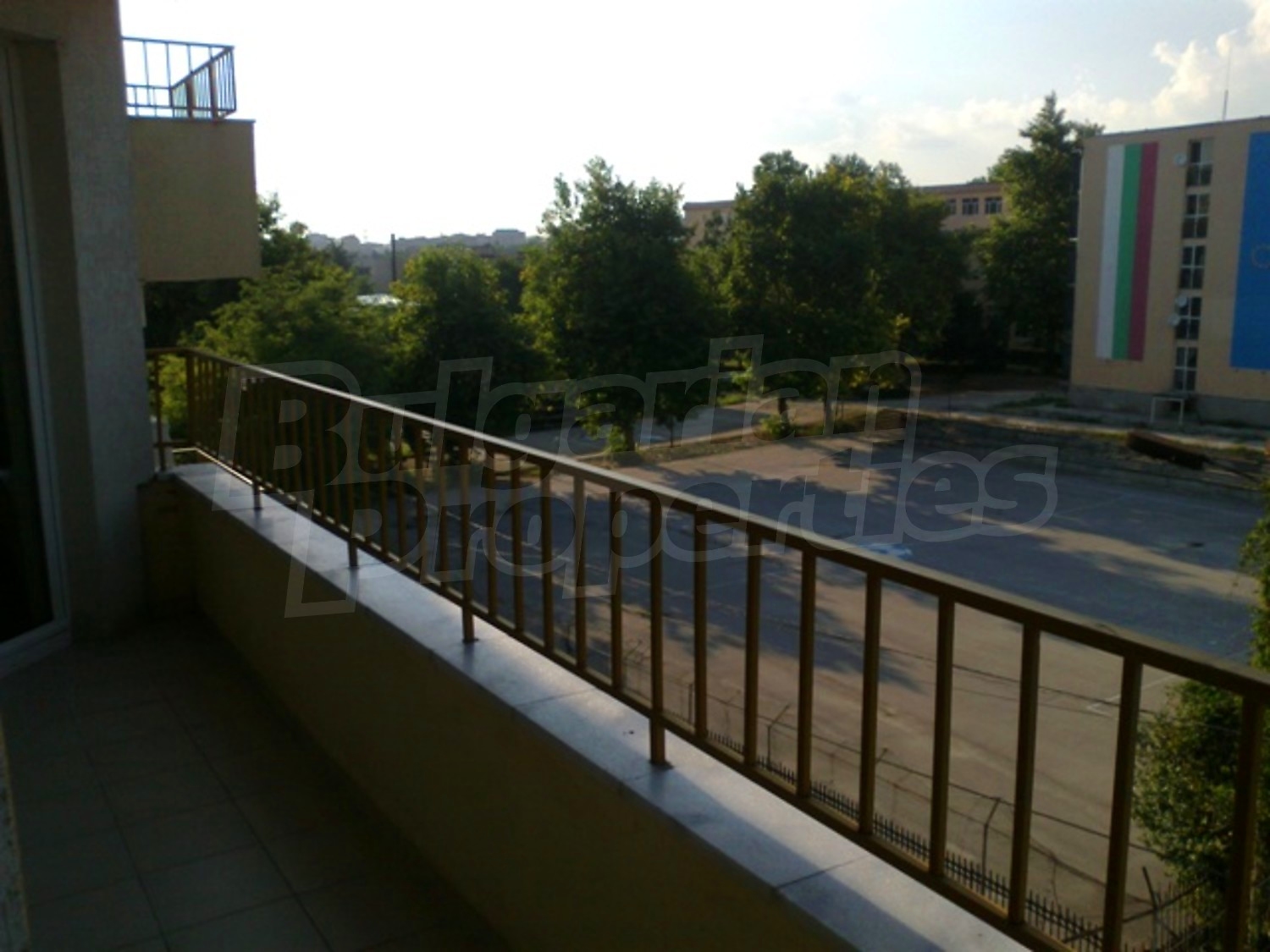 Gallery Picture 12