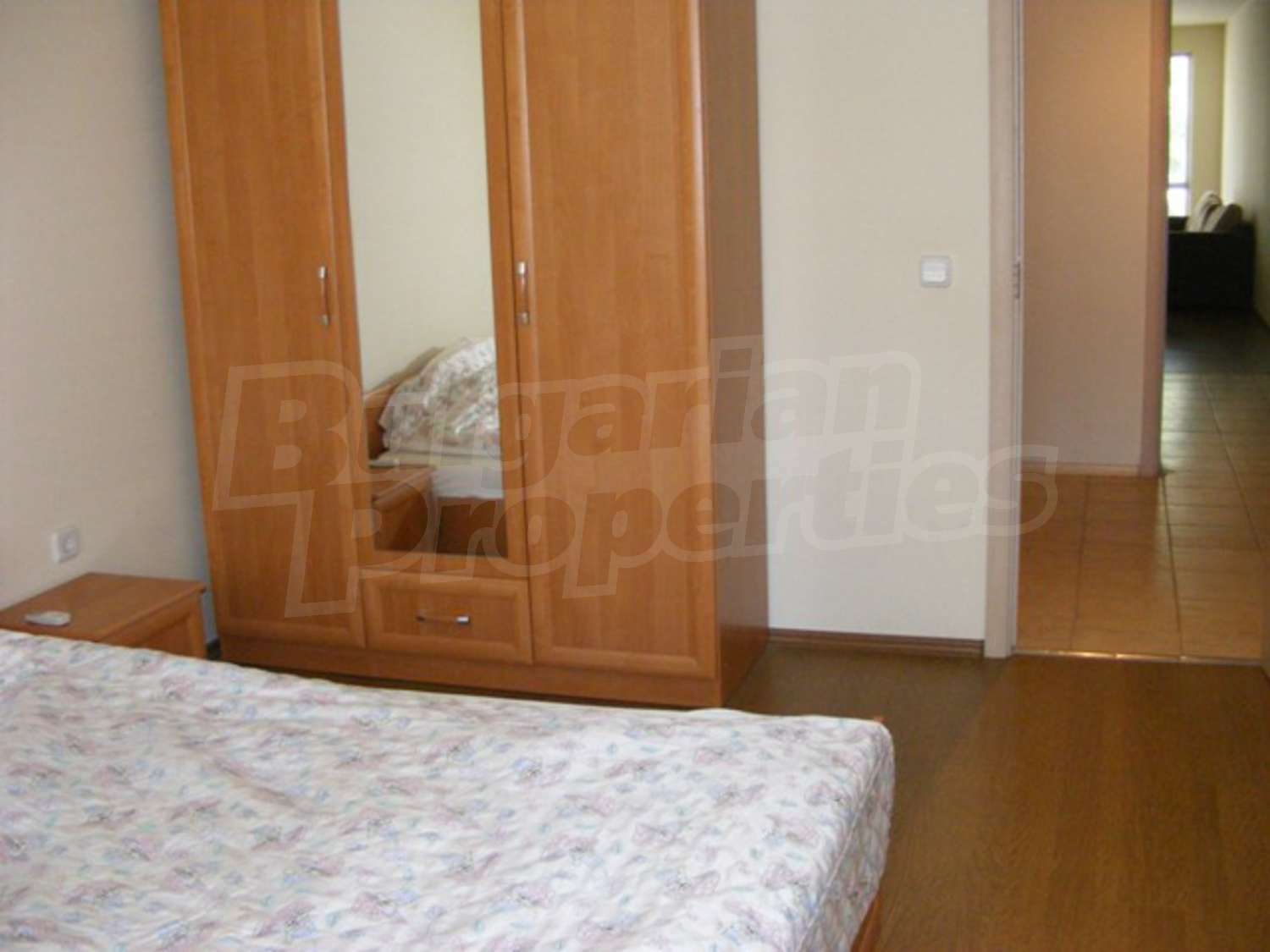 Gallery Picture 12