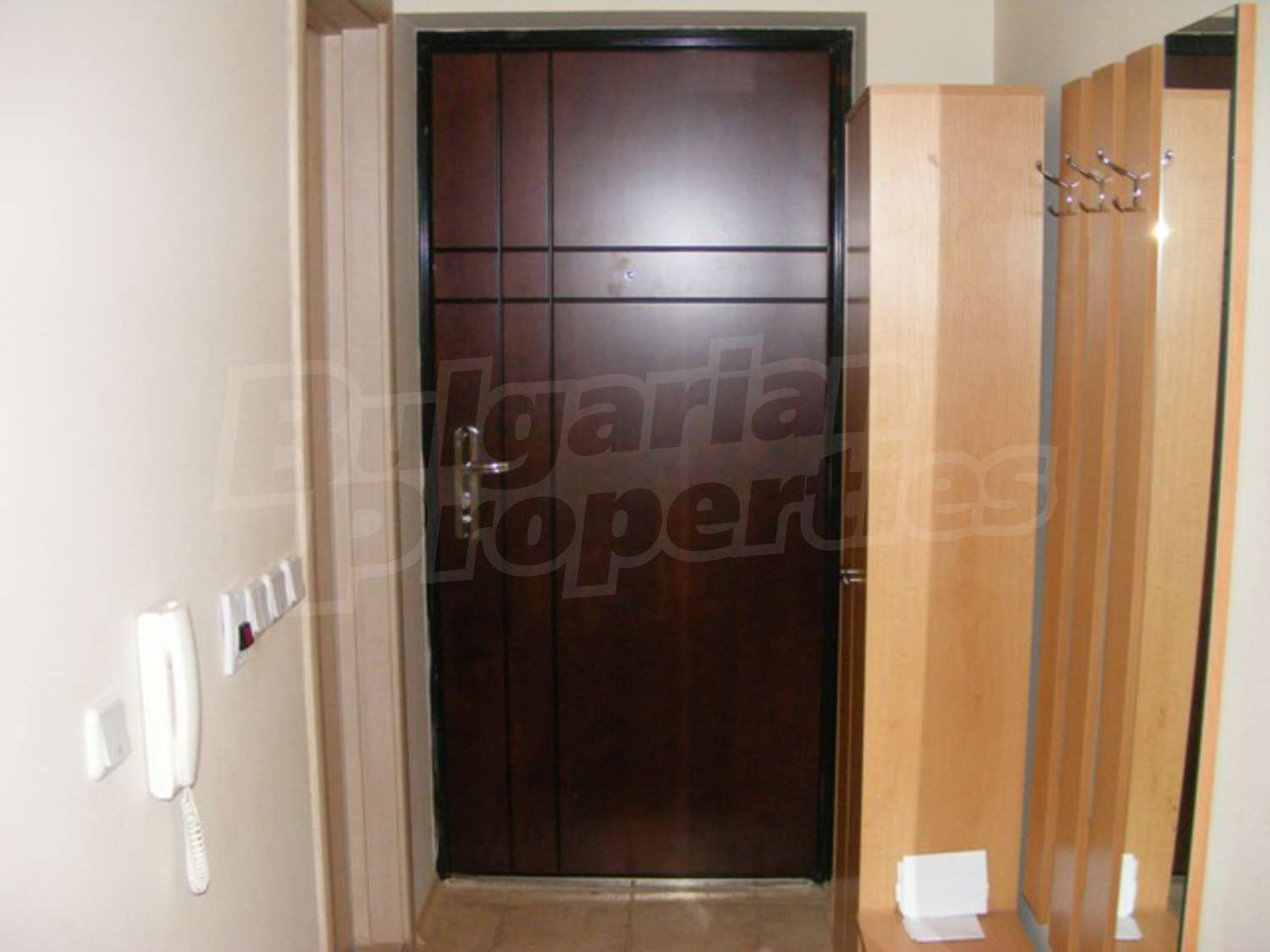 Gallery Picture 2