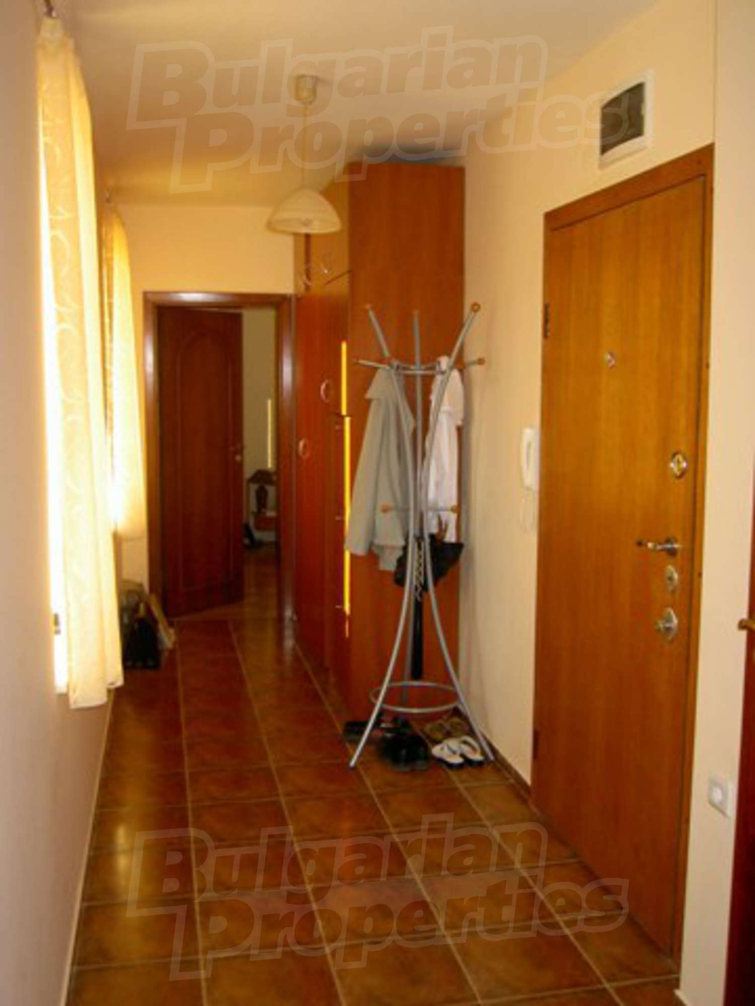 Gallery Picture 8
