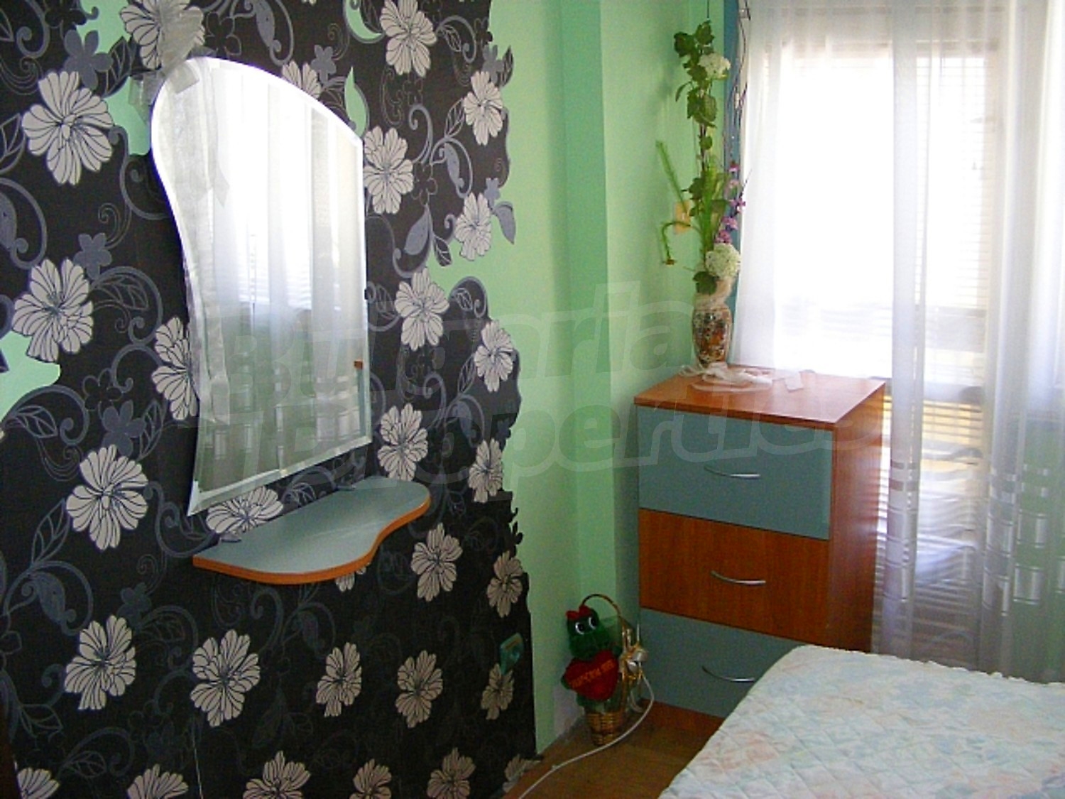 Gallery Picture 6