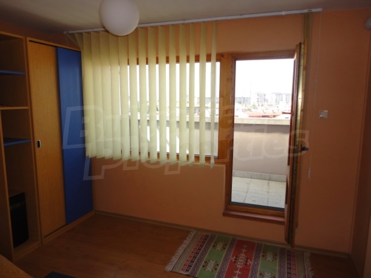 Gallery Picture 24