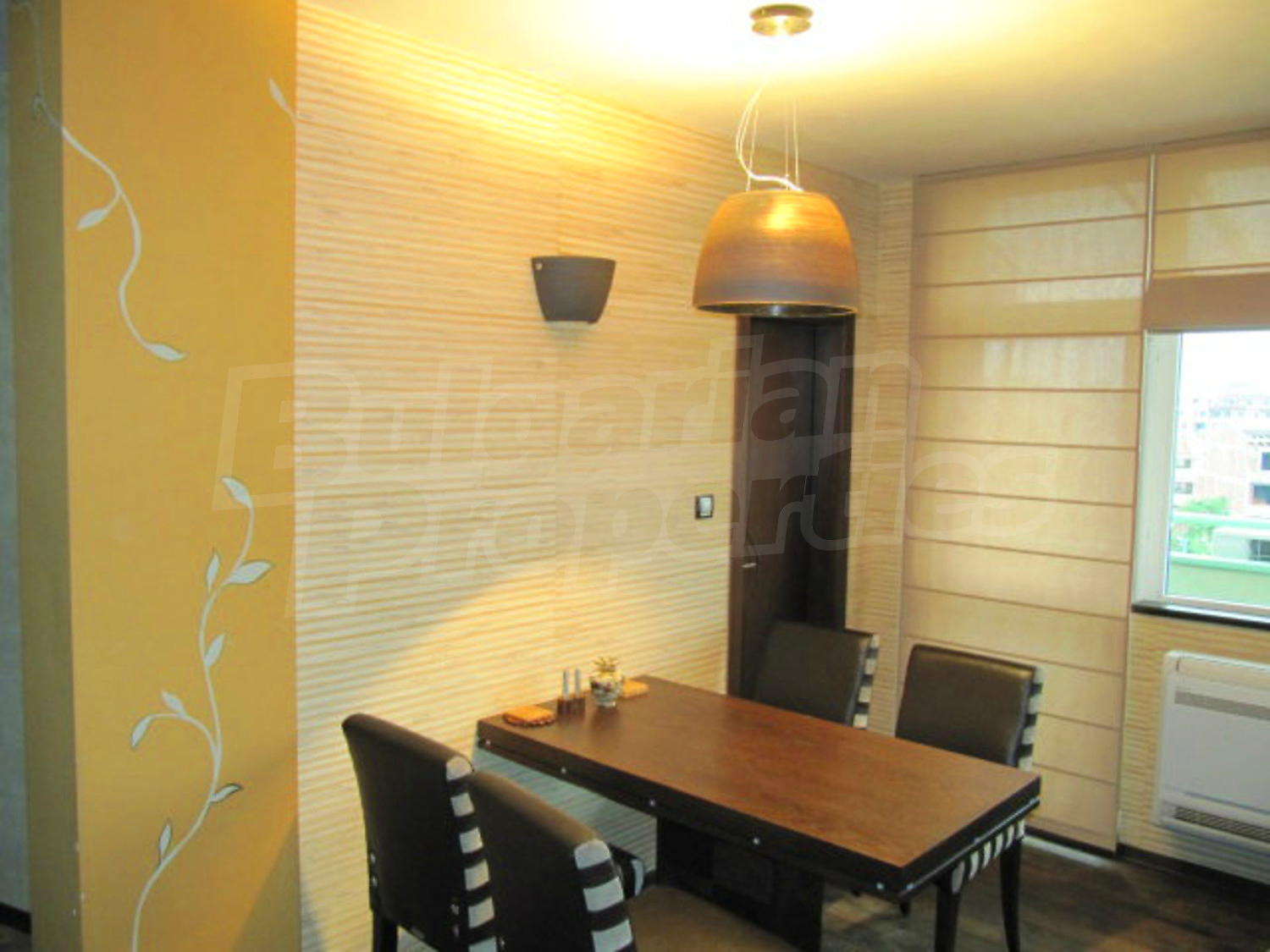 Gallery Picture 12