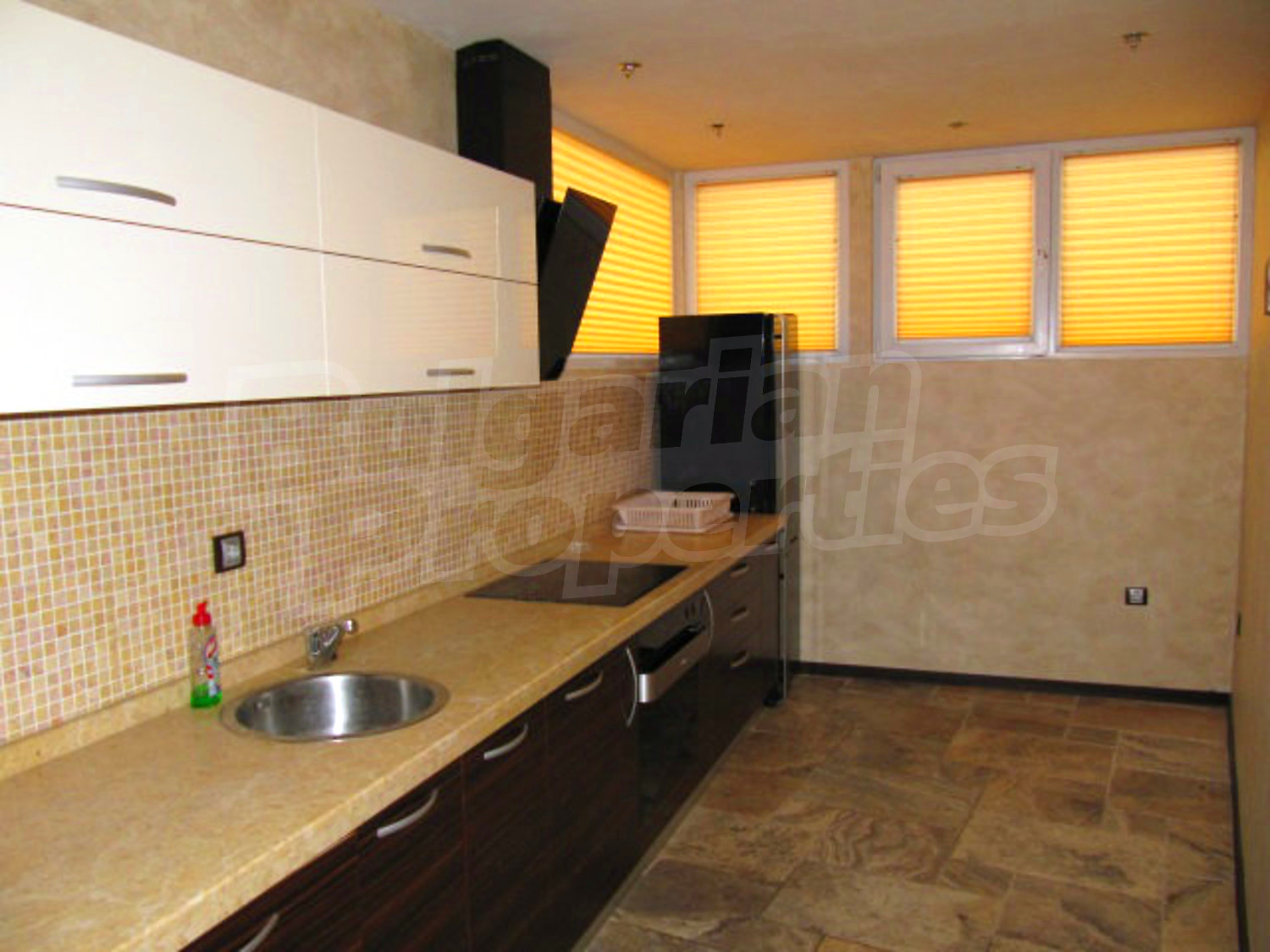 Gallery Picture 15