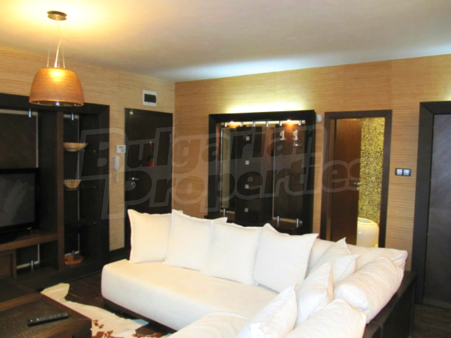 Gallery Picture 8