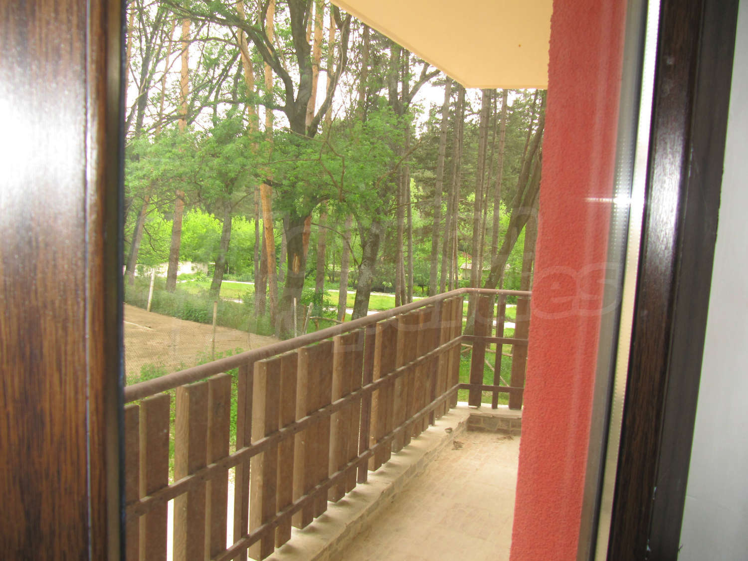 Gallery Picture 4