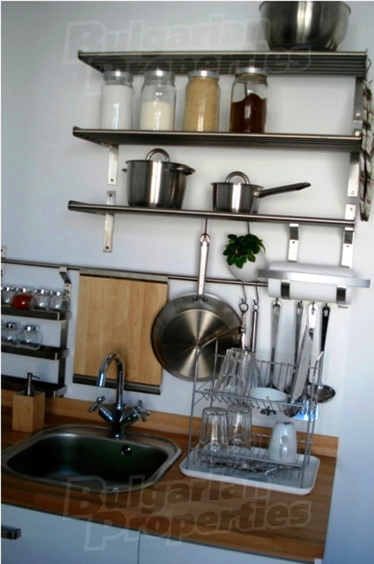Gallery Picture 10