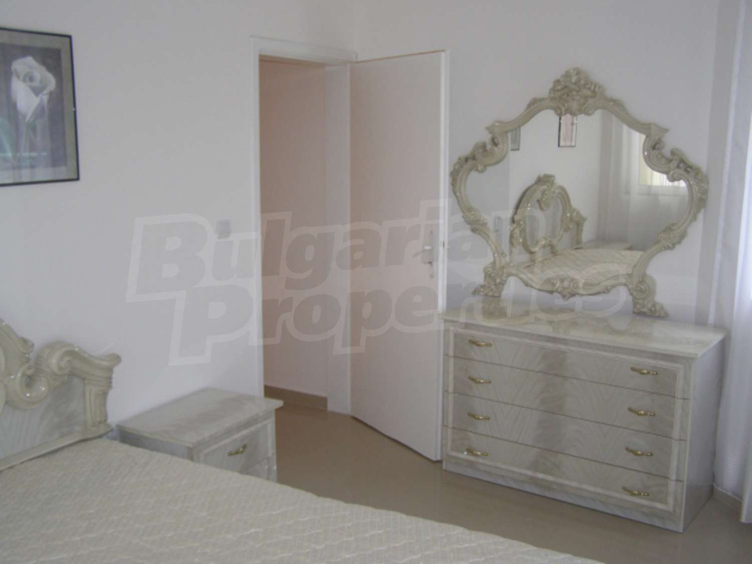 Gallery Picture 17