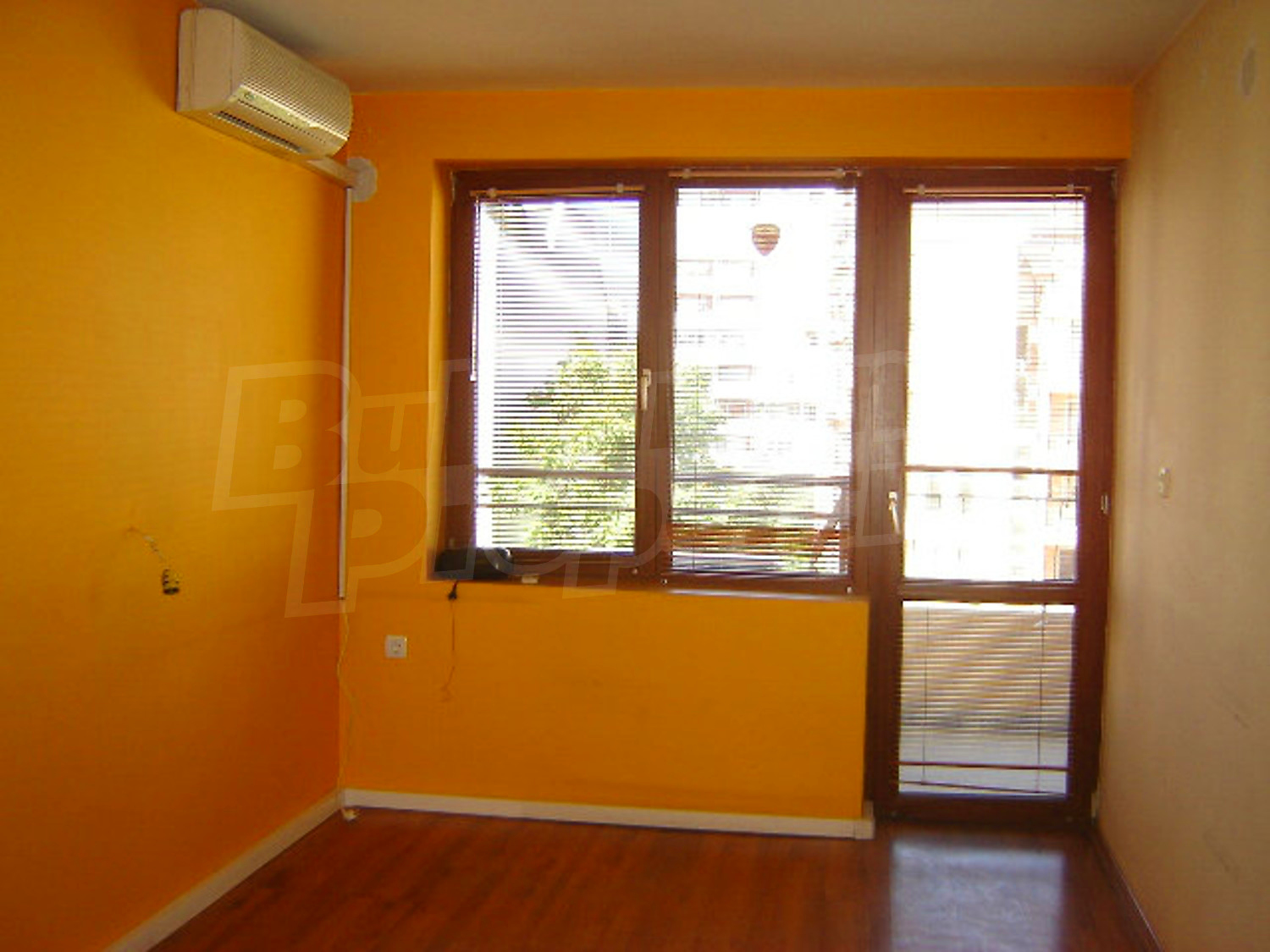 Gallery Picture 15