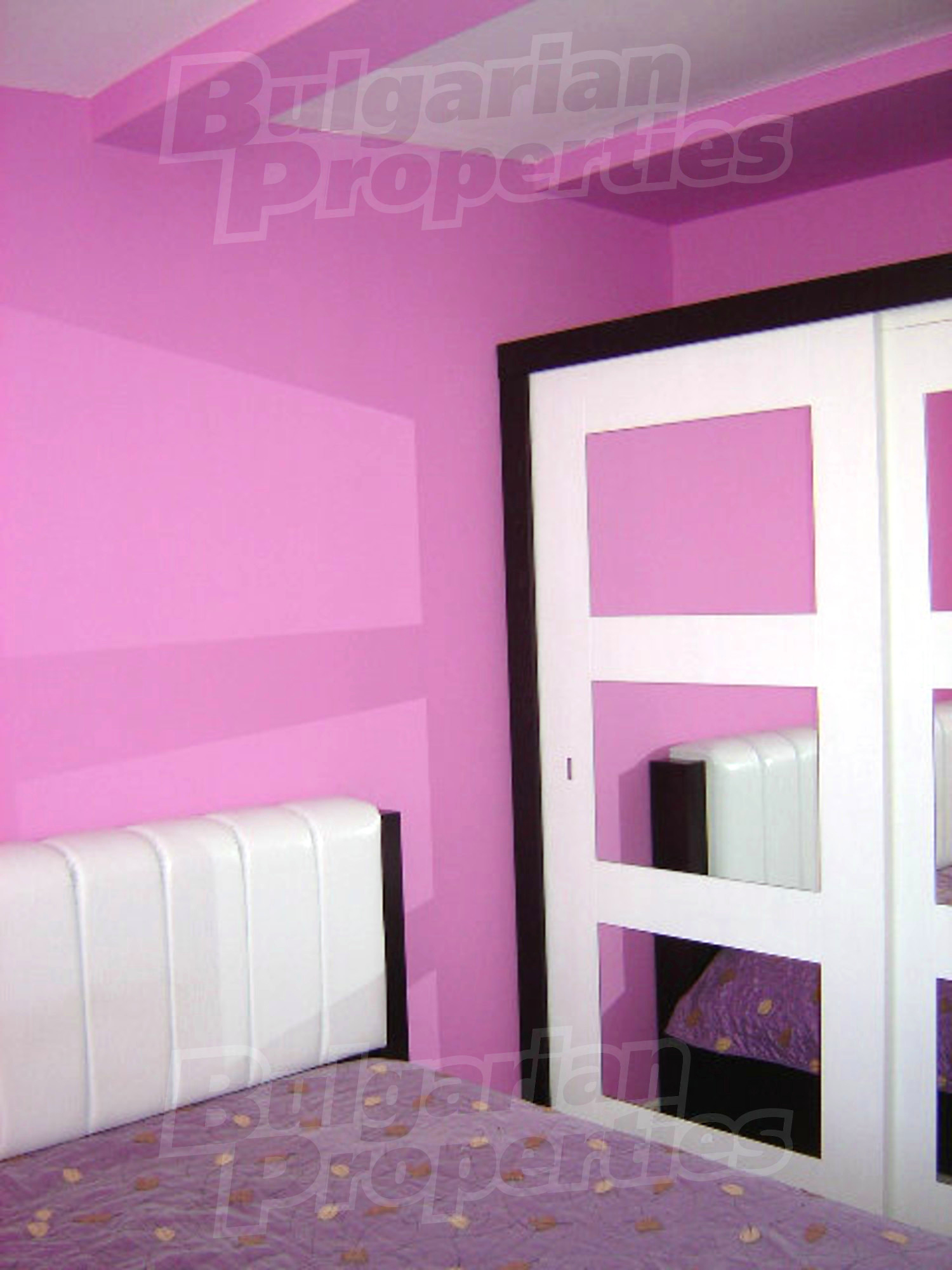 Gallery Picture 21