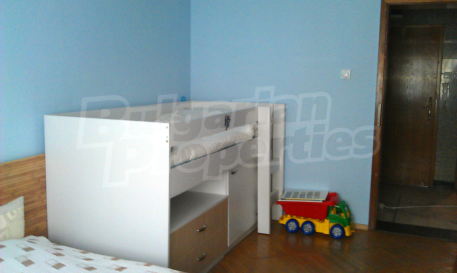 Gallery Picture 21